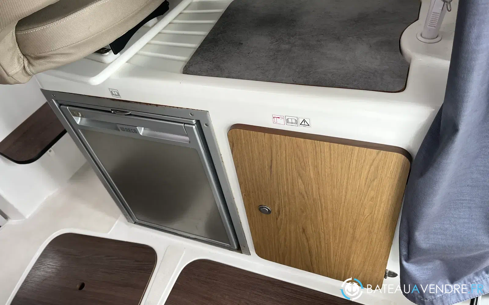 slider 32 Beneteau Antares 780 HB