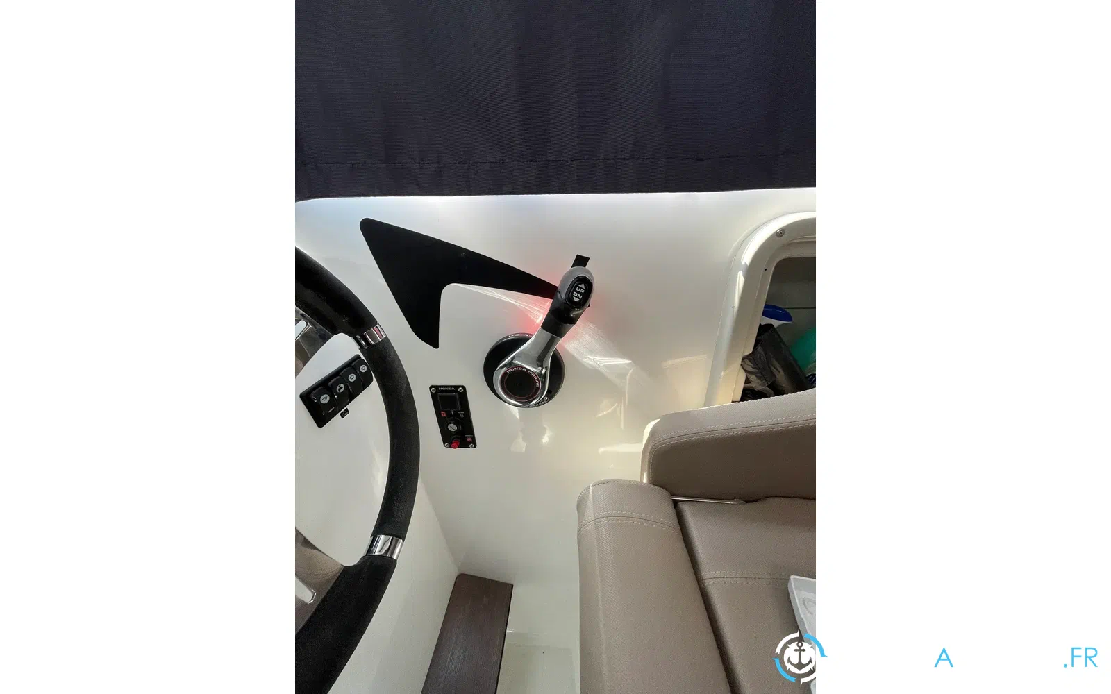 slider 5 Beneteau Antares 780 HB