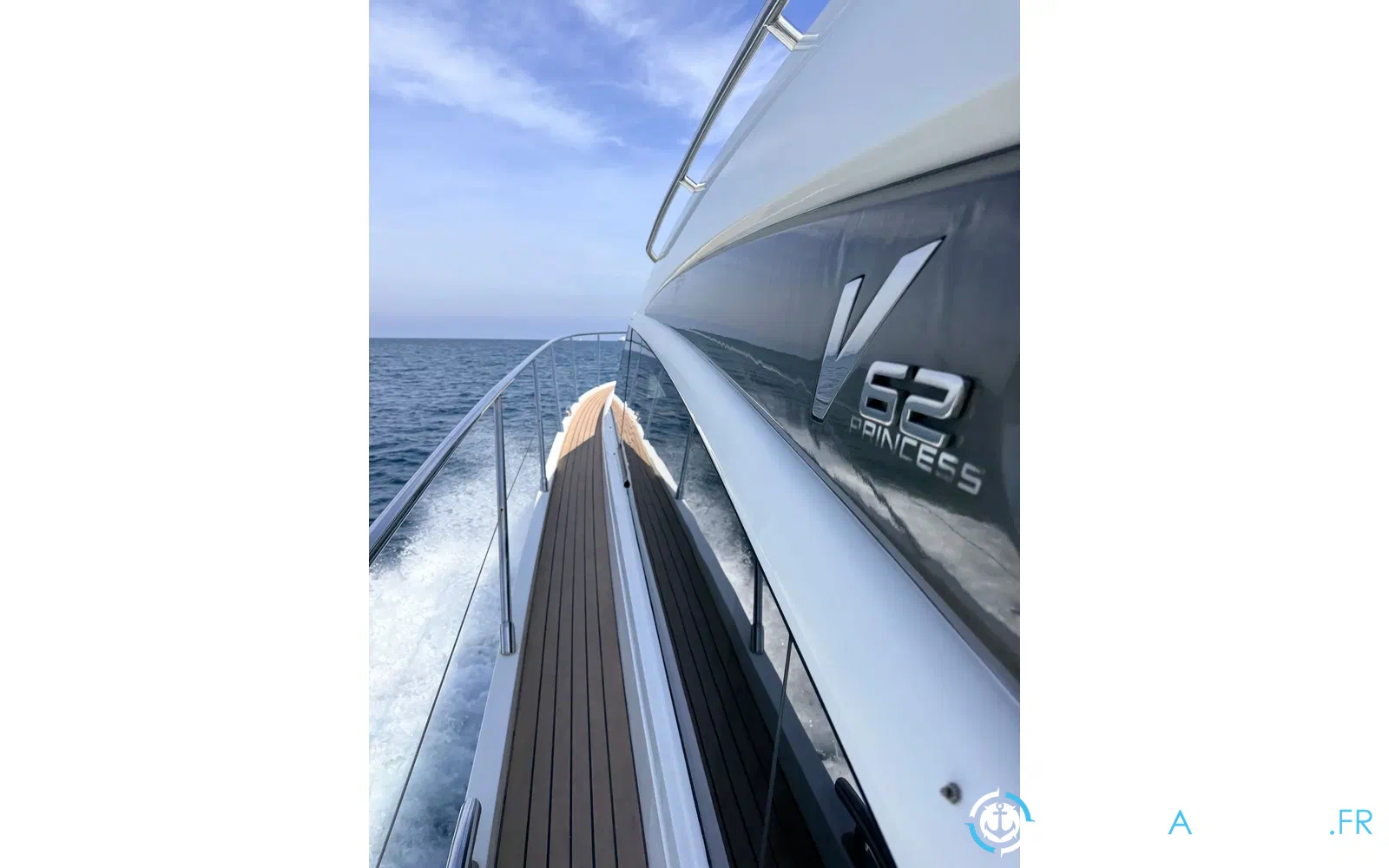 slider 1 Princess V62