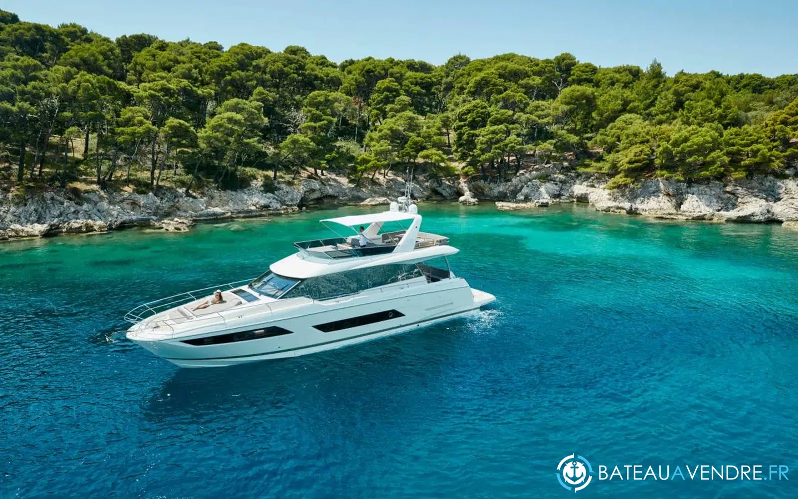 slider 31 Jeanneau Prestige 680