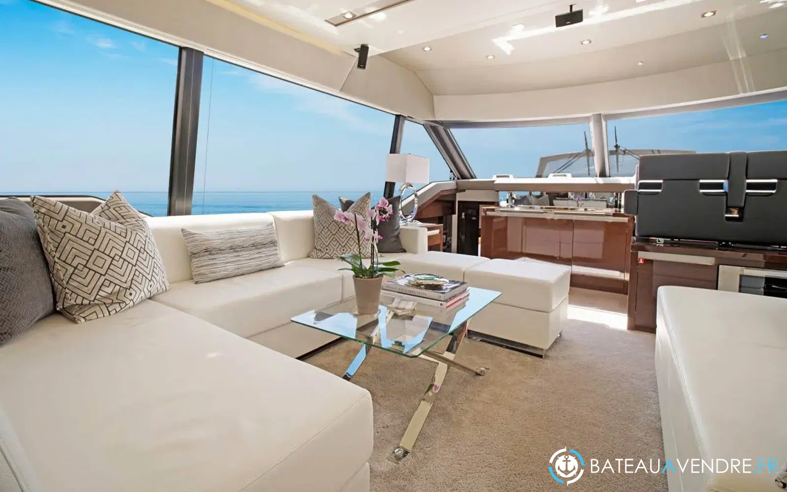 slider 10 Jeanneau Prestige 680