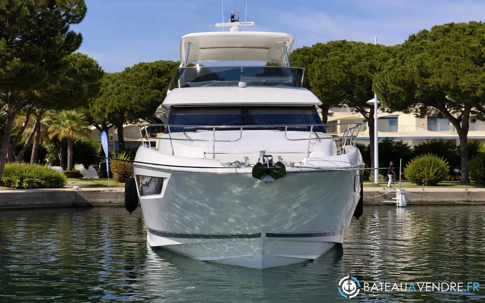 slider 2 Jeanneau Prestige 680