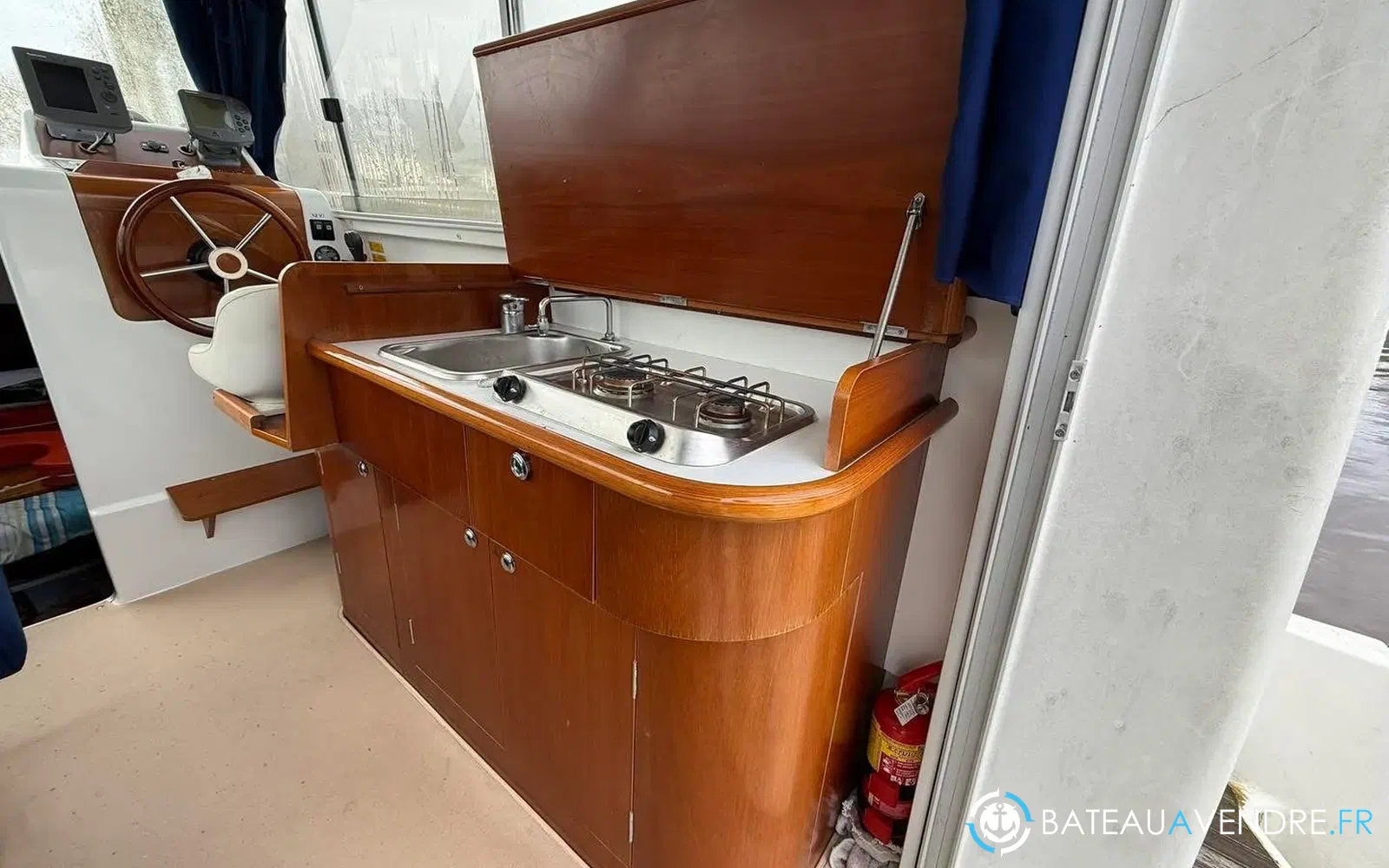 slider 8 Beneteau Antares 760