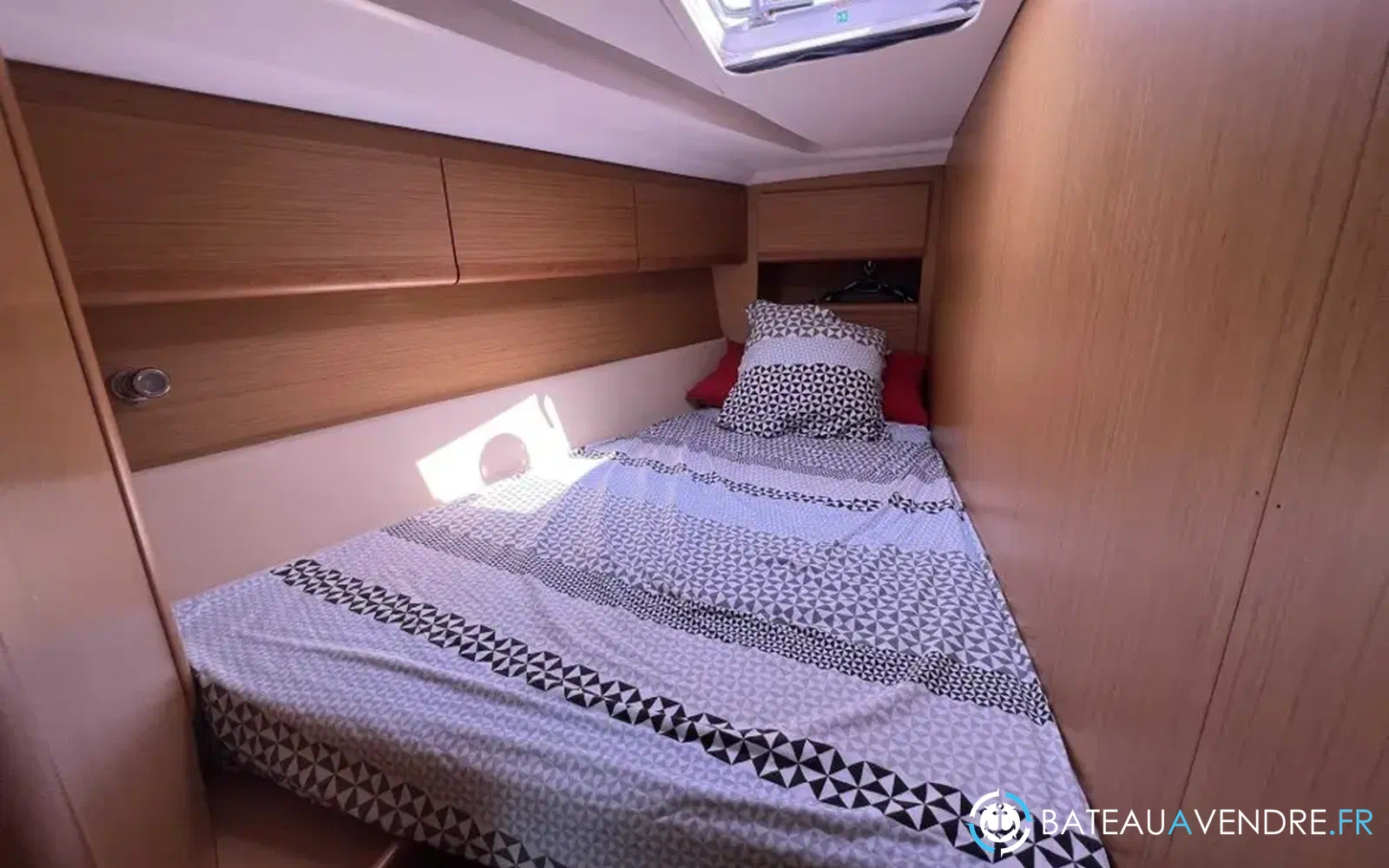 slider 18 Jeanneau Sun Odyssey 50 DS