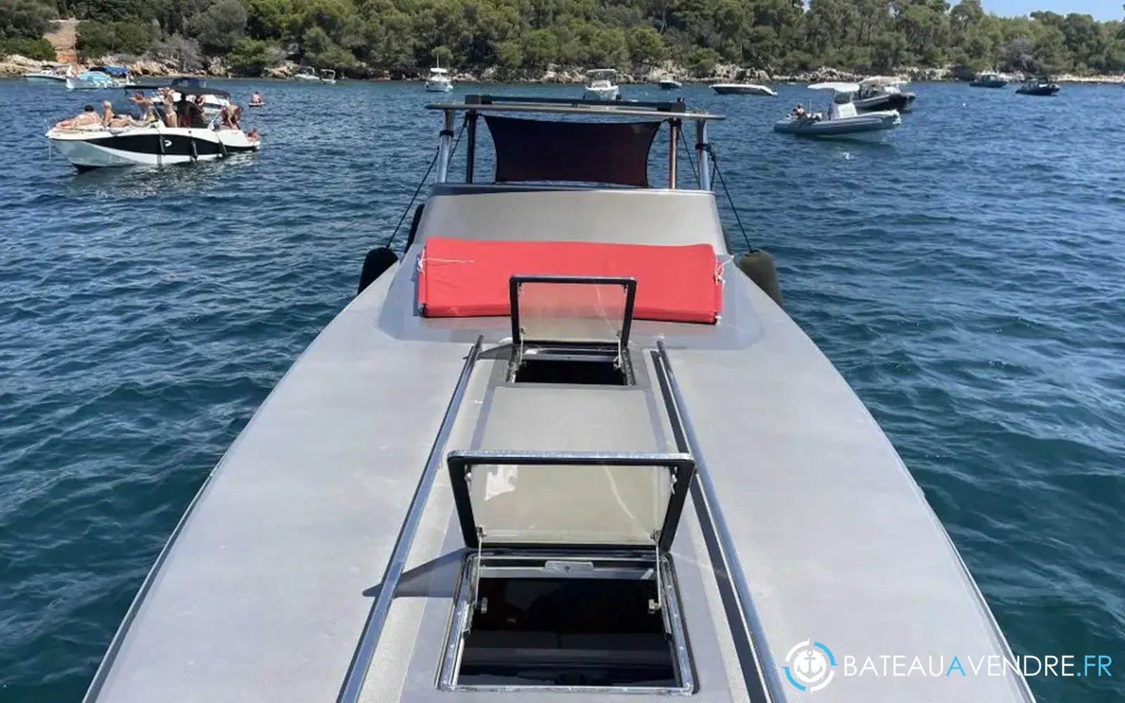 slider 10 Benetti 45