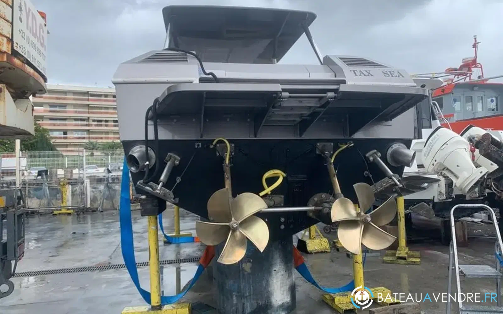 slider 17 Benetti 45