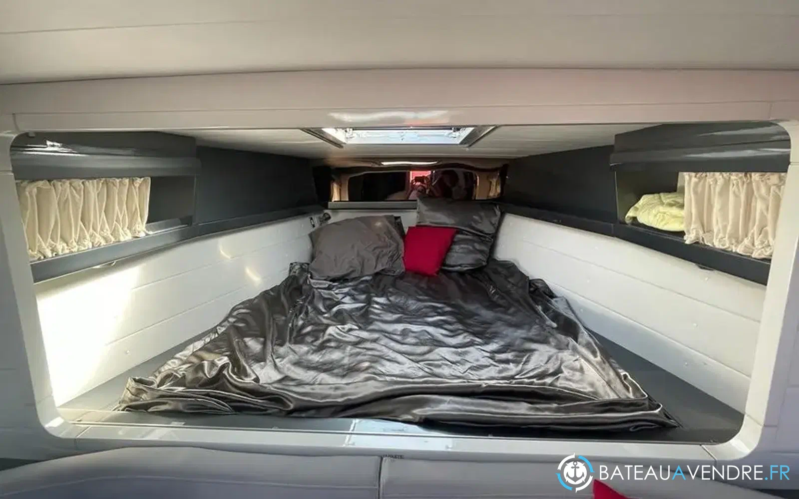slider 18 Benetti 45