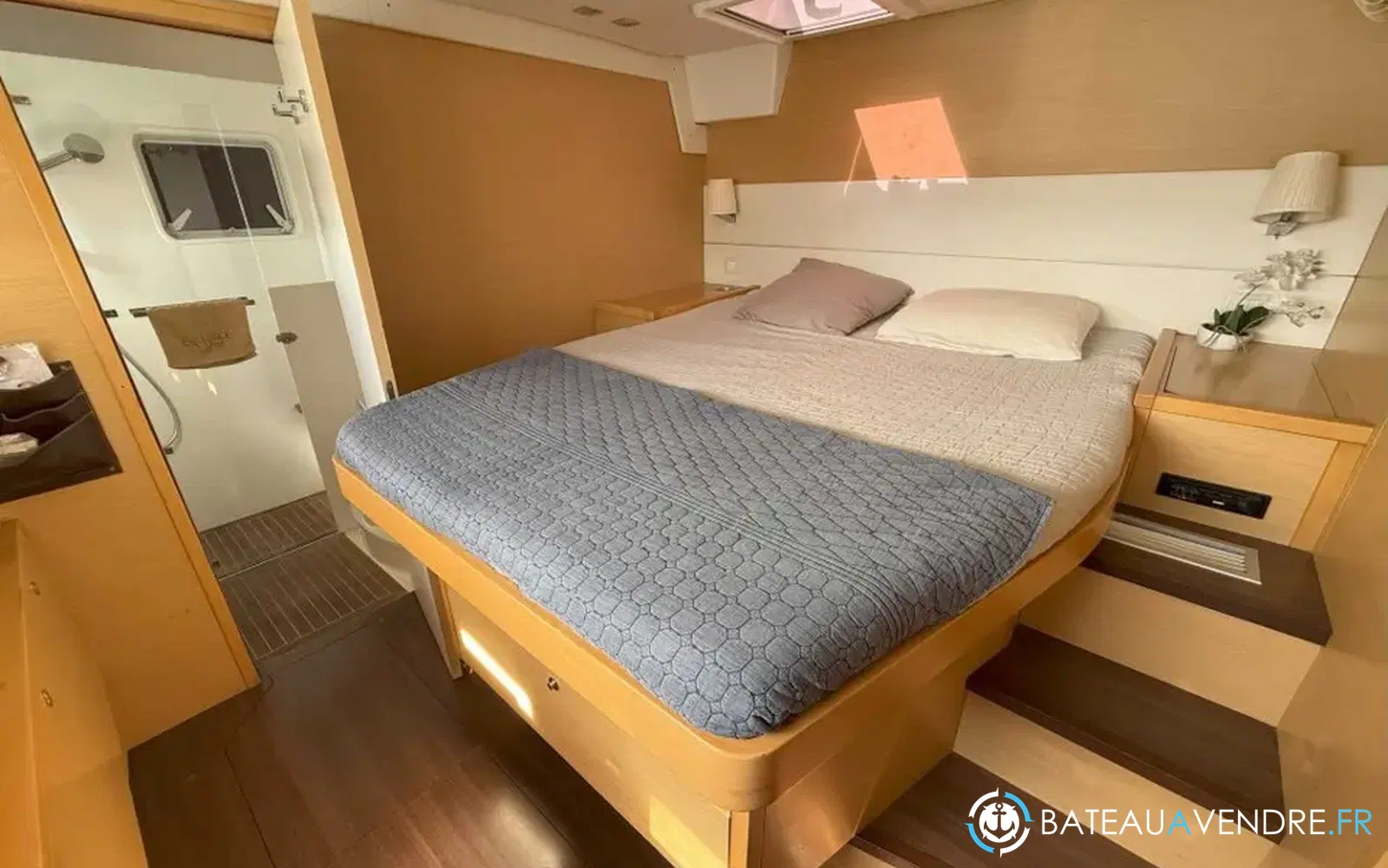 slider 26 Lagoon 560