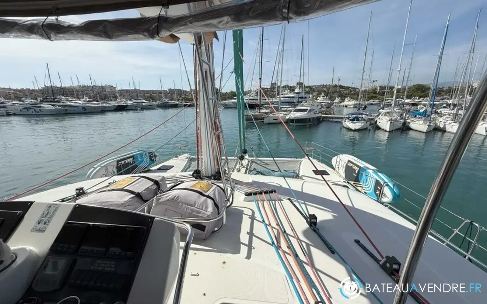 slider 35 Lagoon 560