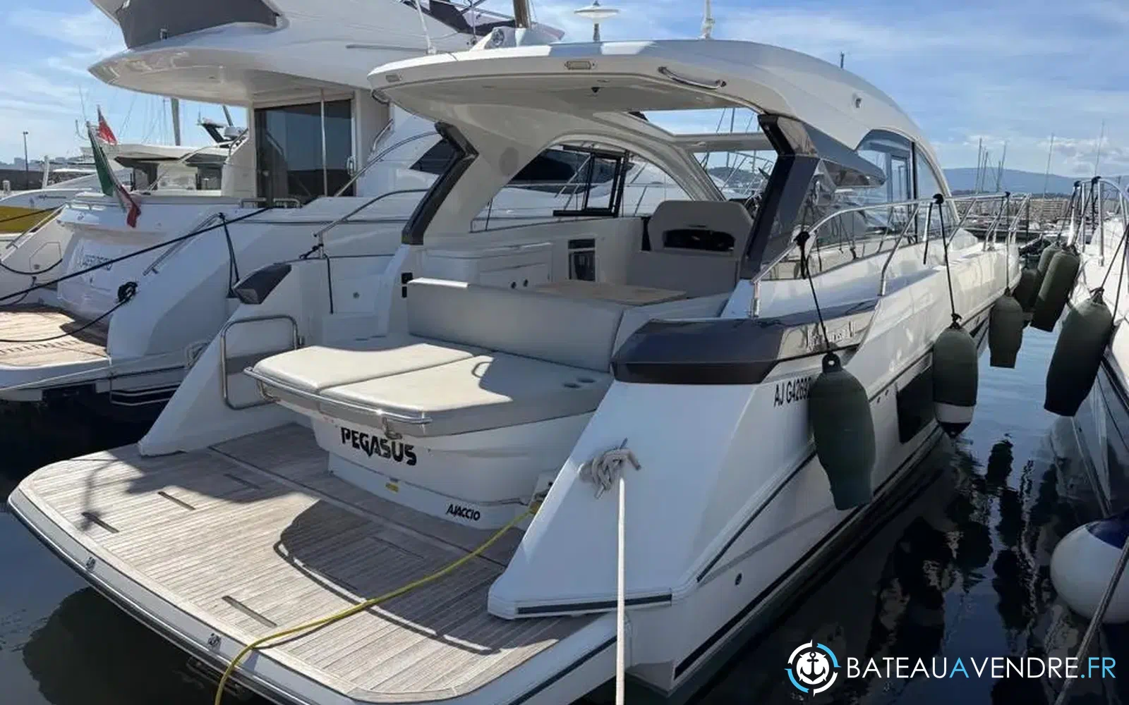 slider 0 Beneteau Gran Turismo 41