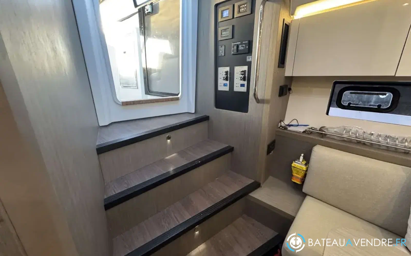 slider 12 Beneteau Gran Turismo 41