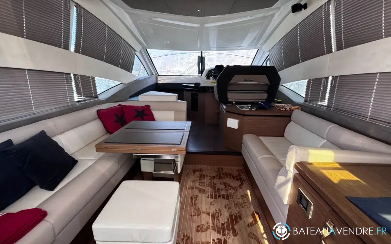 slider 14 Beneteau Gran Turismo 50 FLY