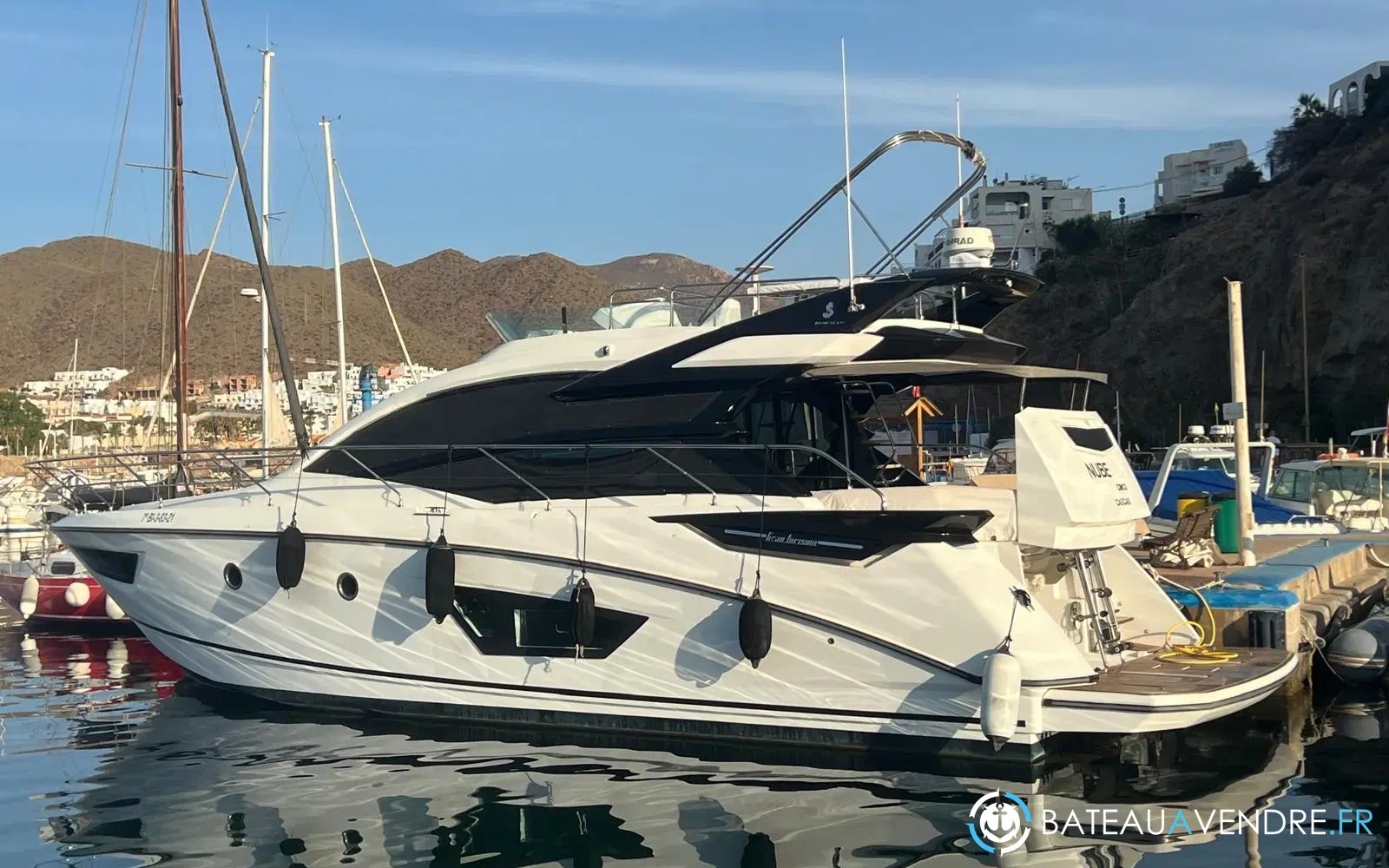 slider 0 Beneteau Gran Turismo 50 FLY
