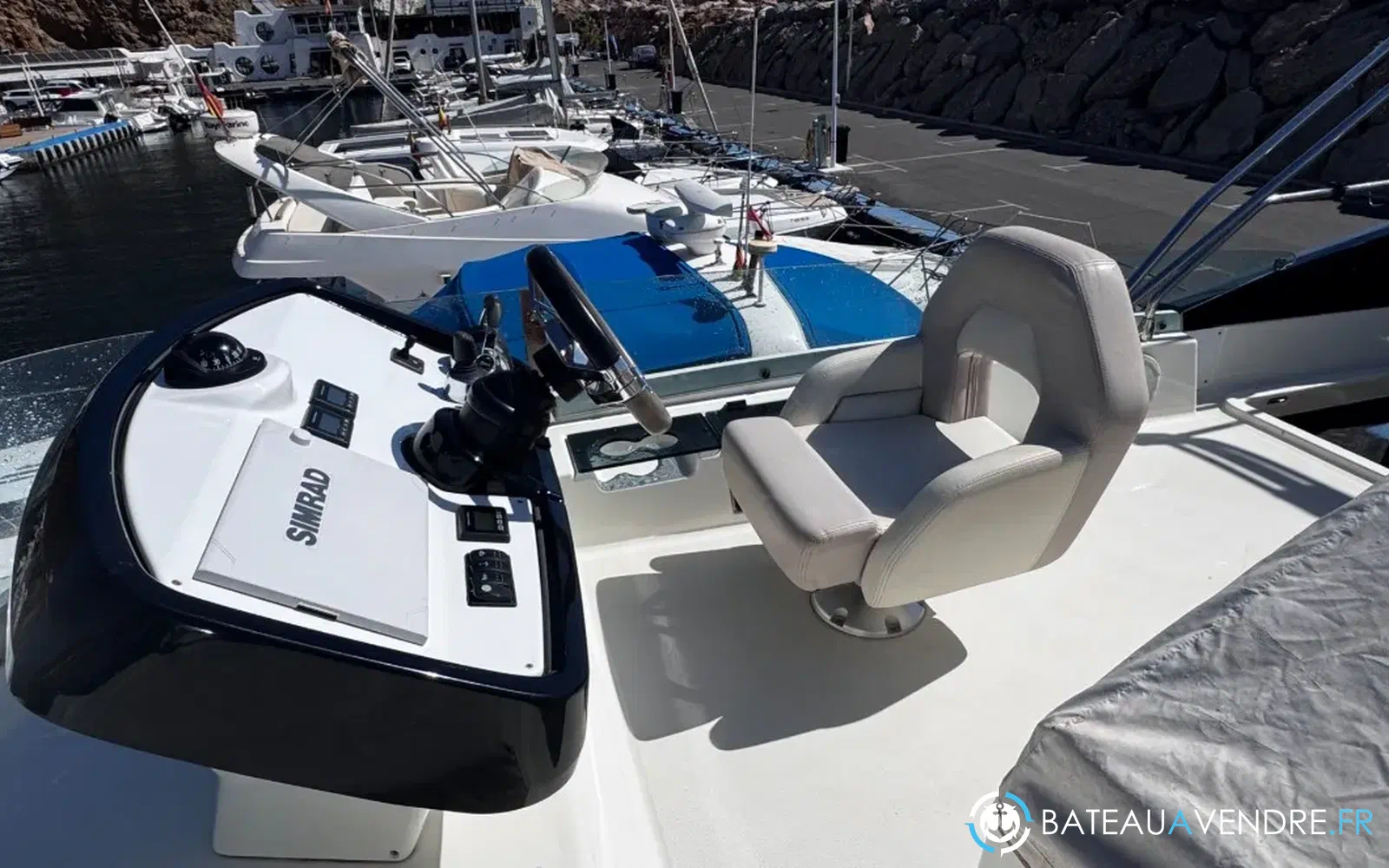 slider 6 Beneteau Gran Turismo 50 FLY