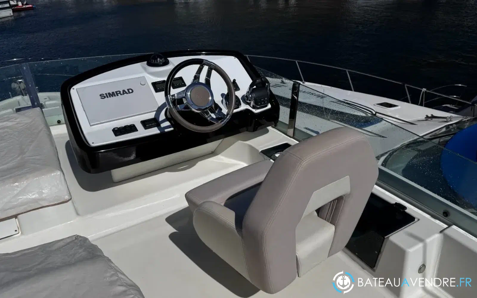 slider 7 Beneteau Gran Turismo 50 FLY