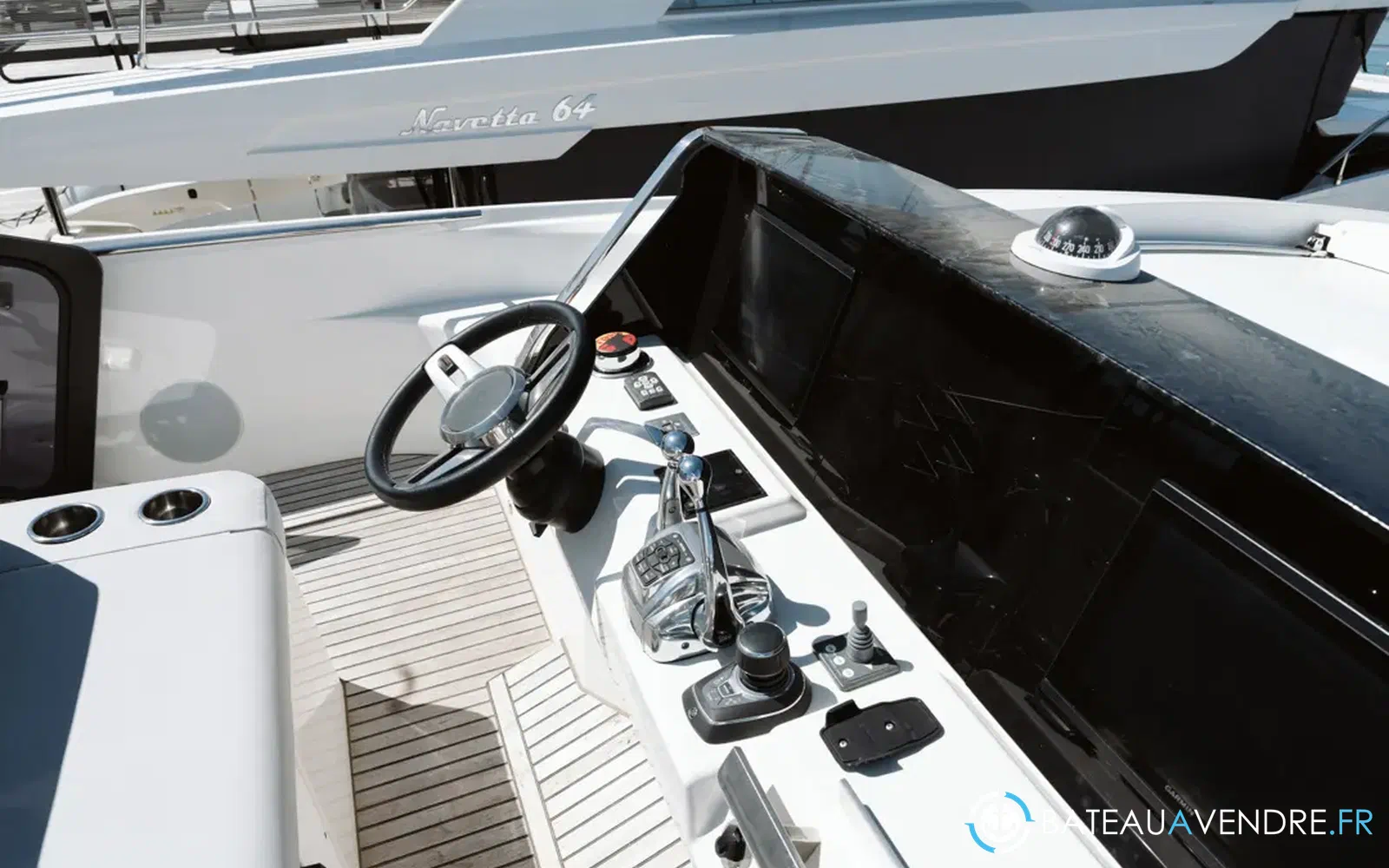 slider 15 Prestige Yachts Prestige 590 S
