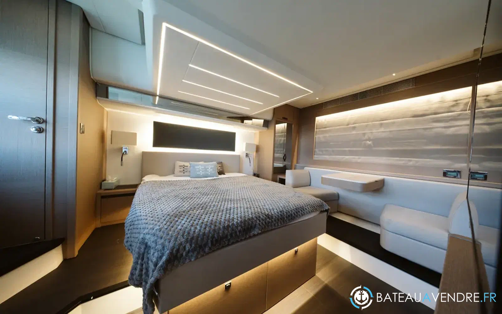 slider 33 Prestige Yachts Prestige 590 S