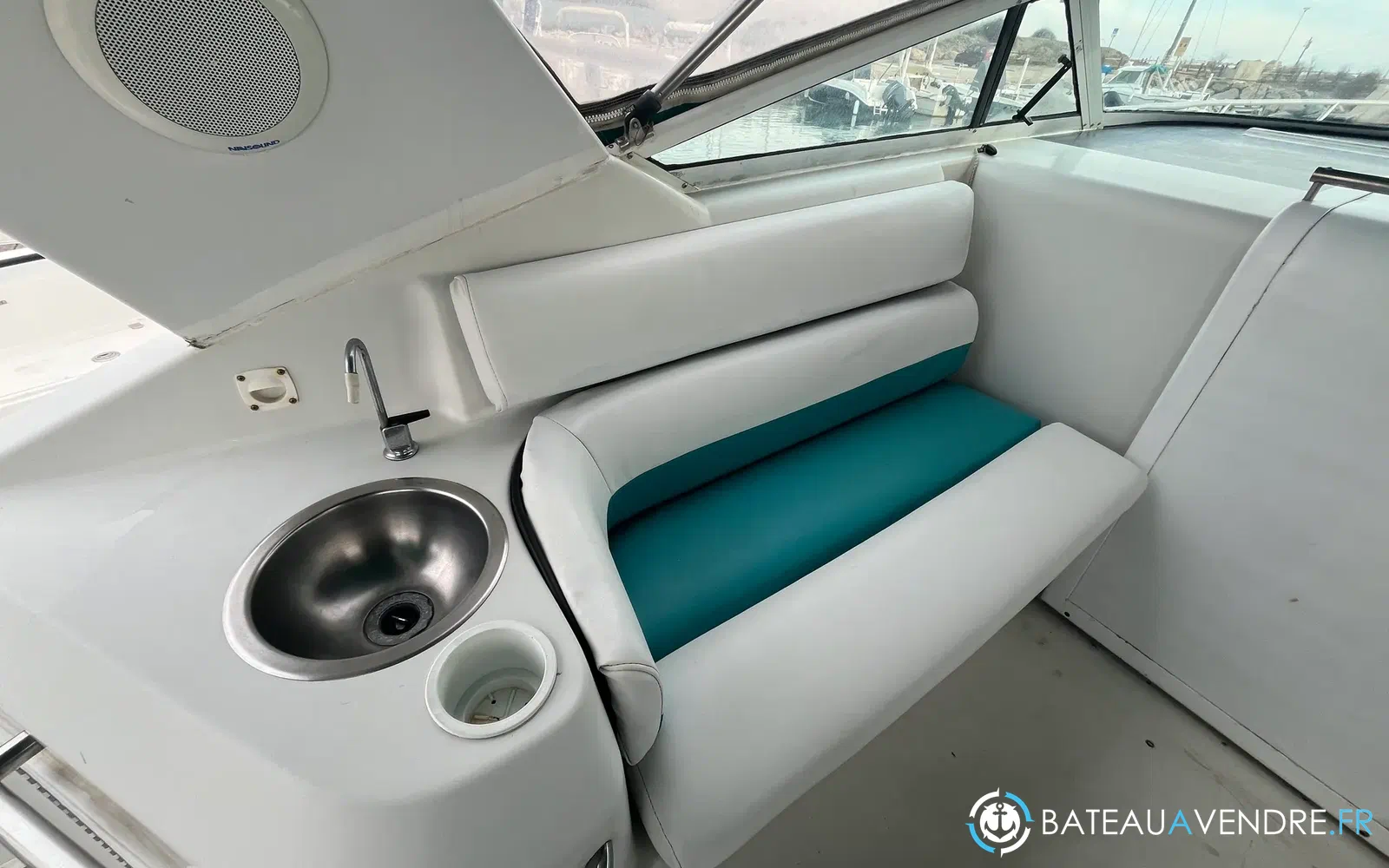 slider 5 Chris Craft Crowne 302