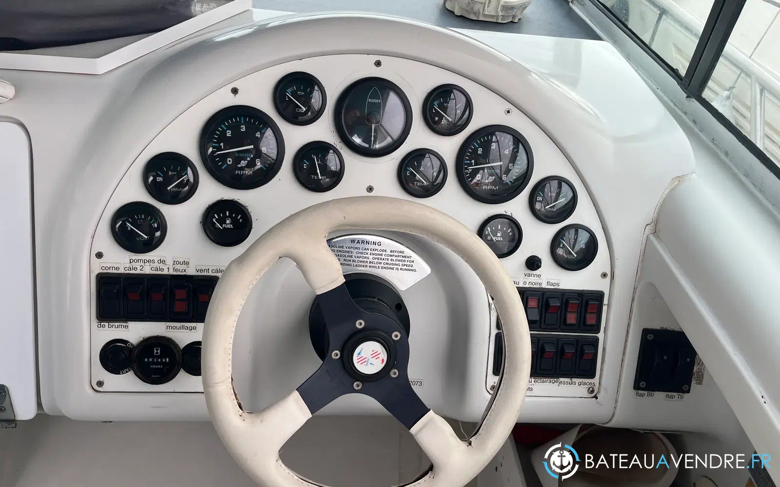slider 7 Chris Craft Crowne 302