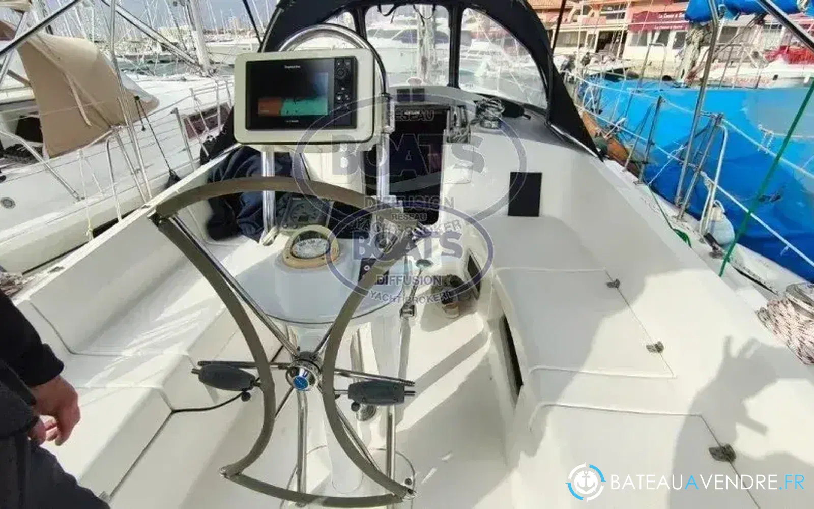 slider 5 Hunter 36