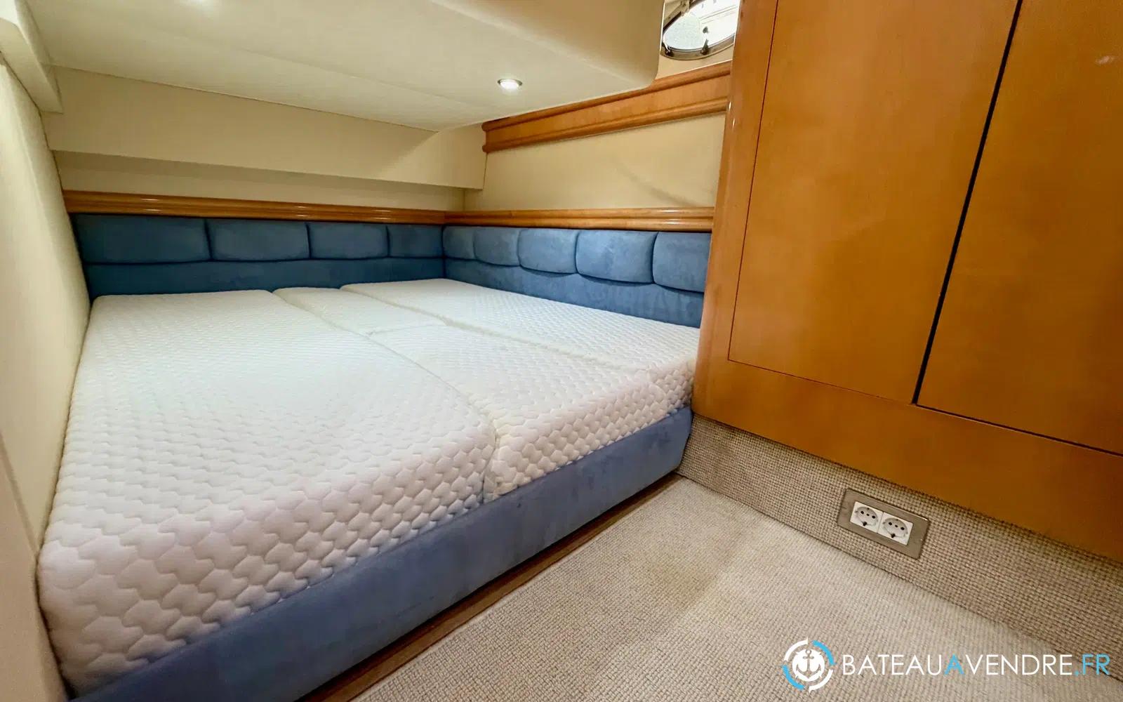 slider 14 Fairline Phantom 50