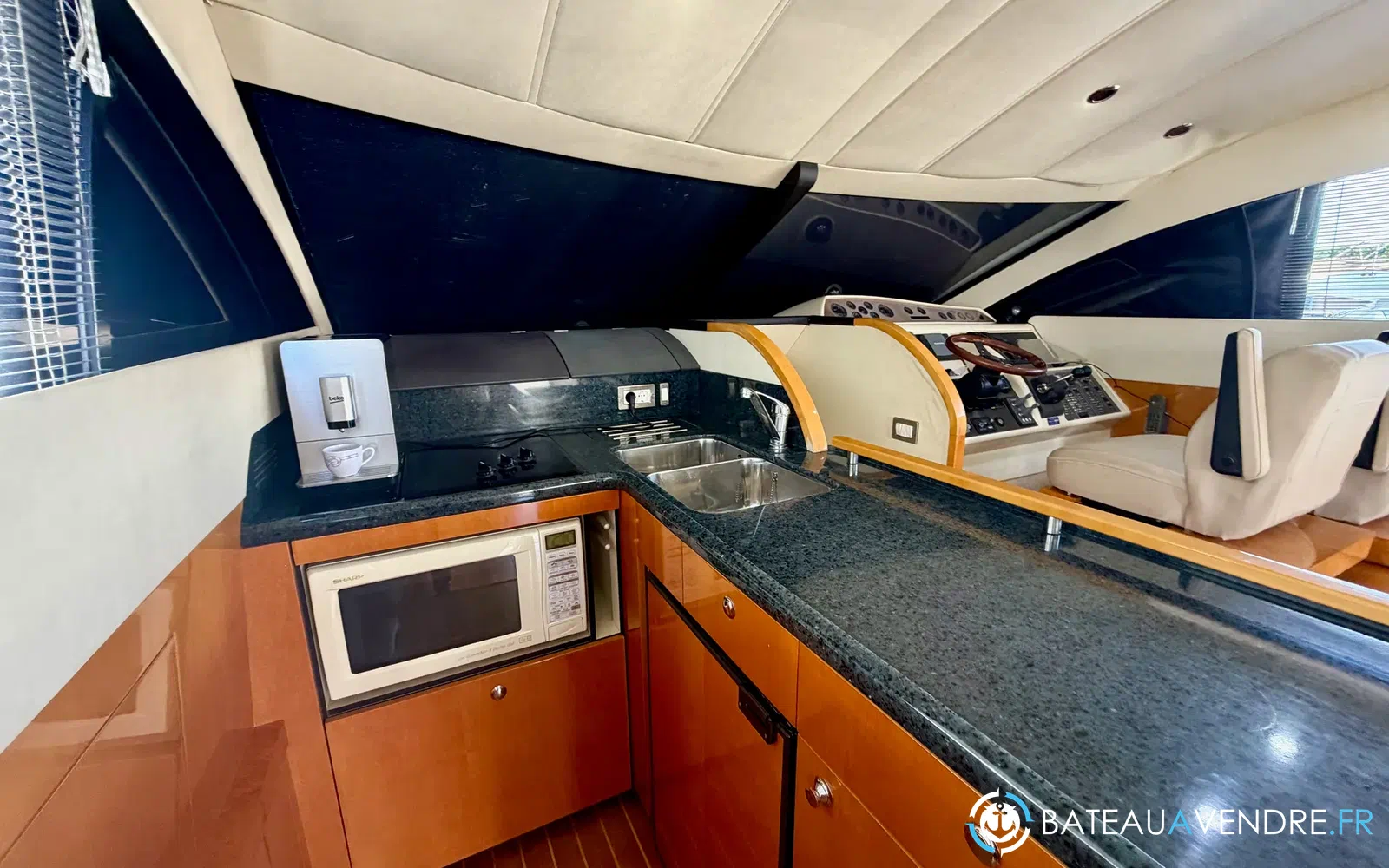 slider 7 Fairline Phantom 50