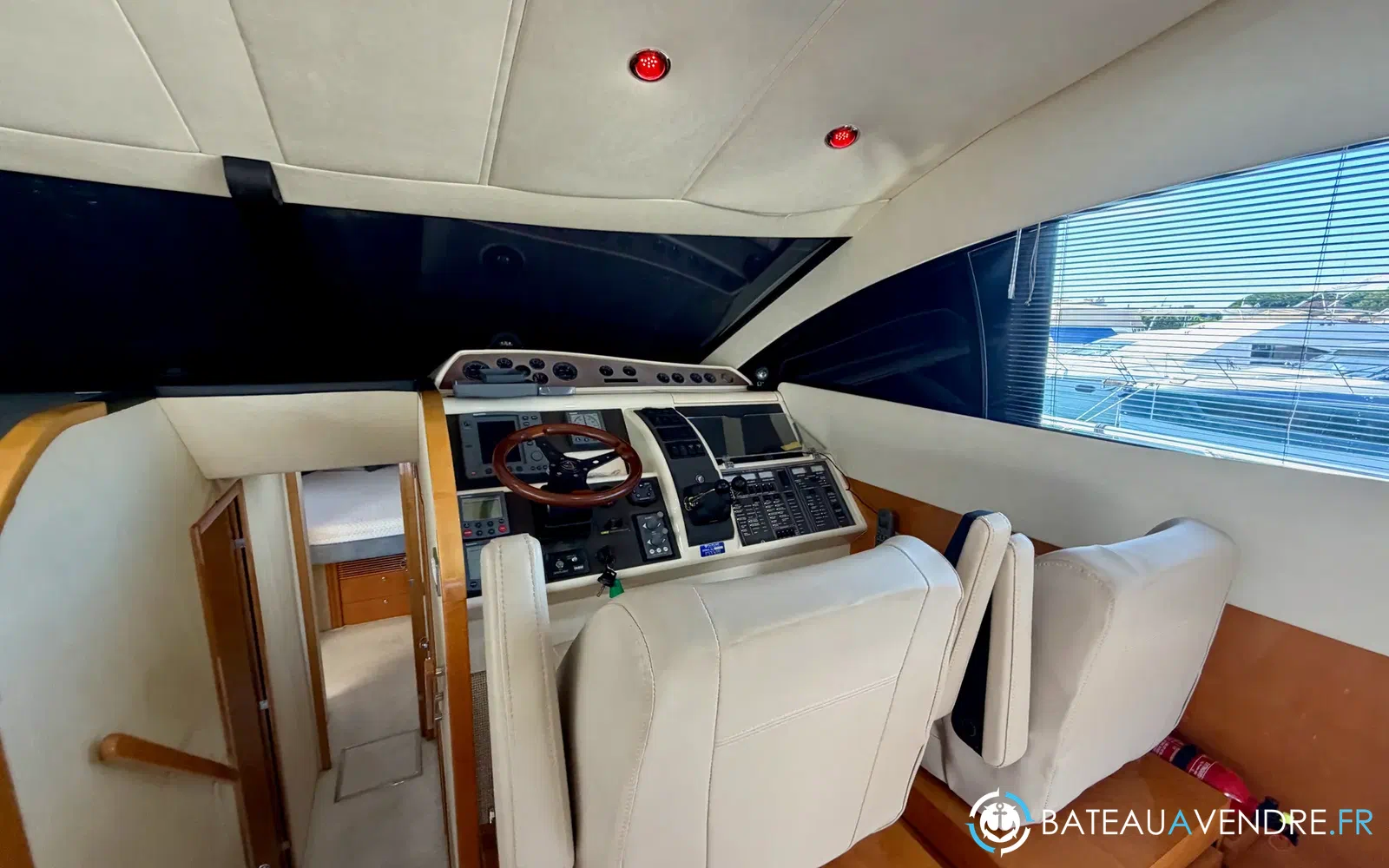 slider 8 Fairline Phantom 50