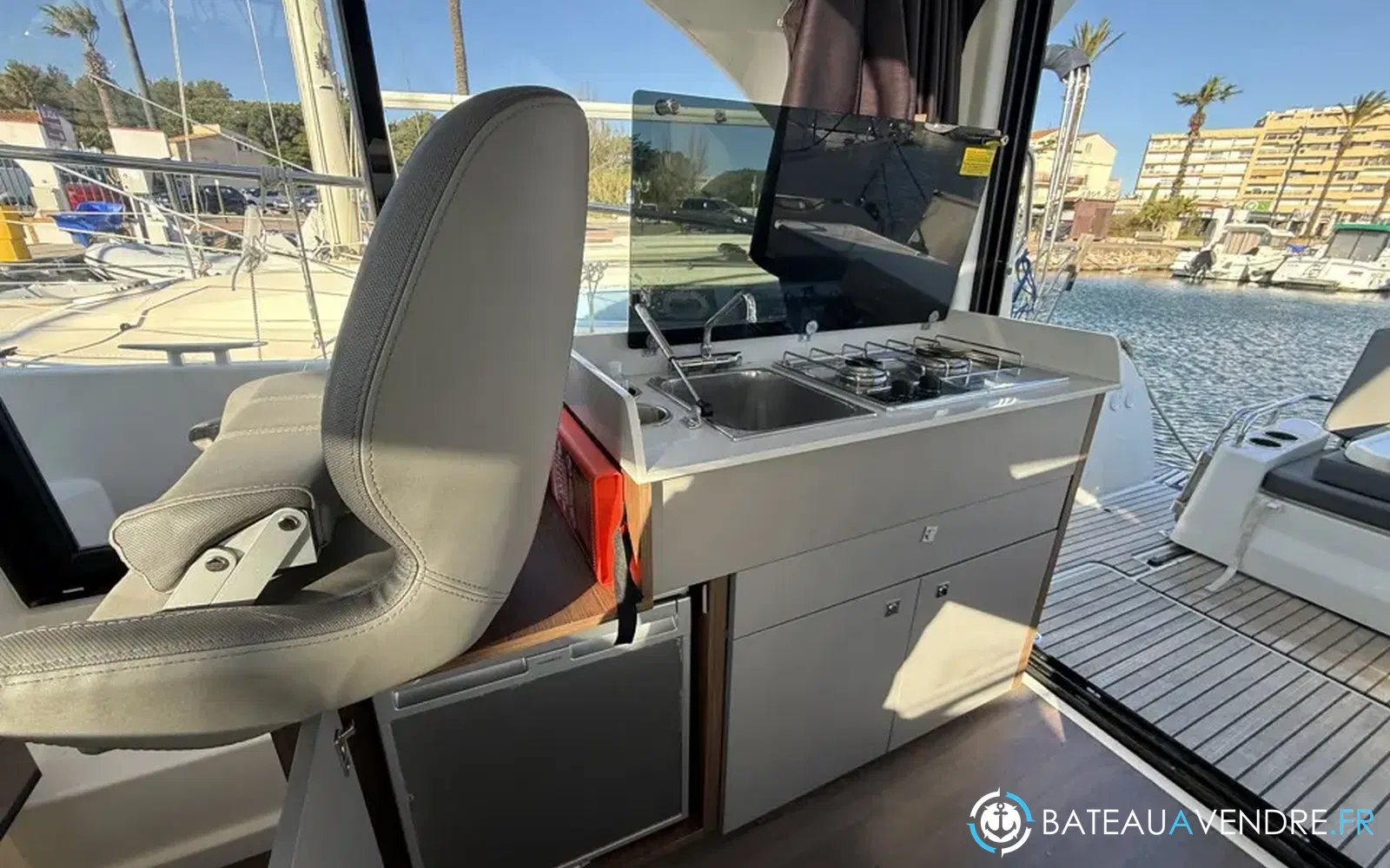 slider 11 Beneteau Antares 9 OB