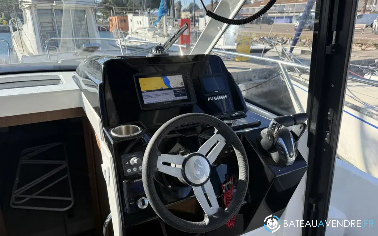 slider 17 Beneteau Antares 9 OB