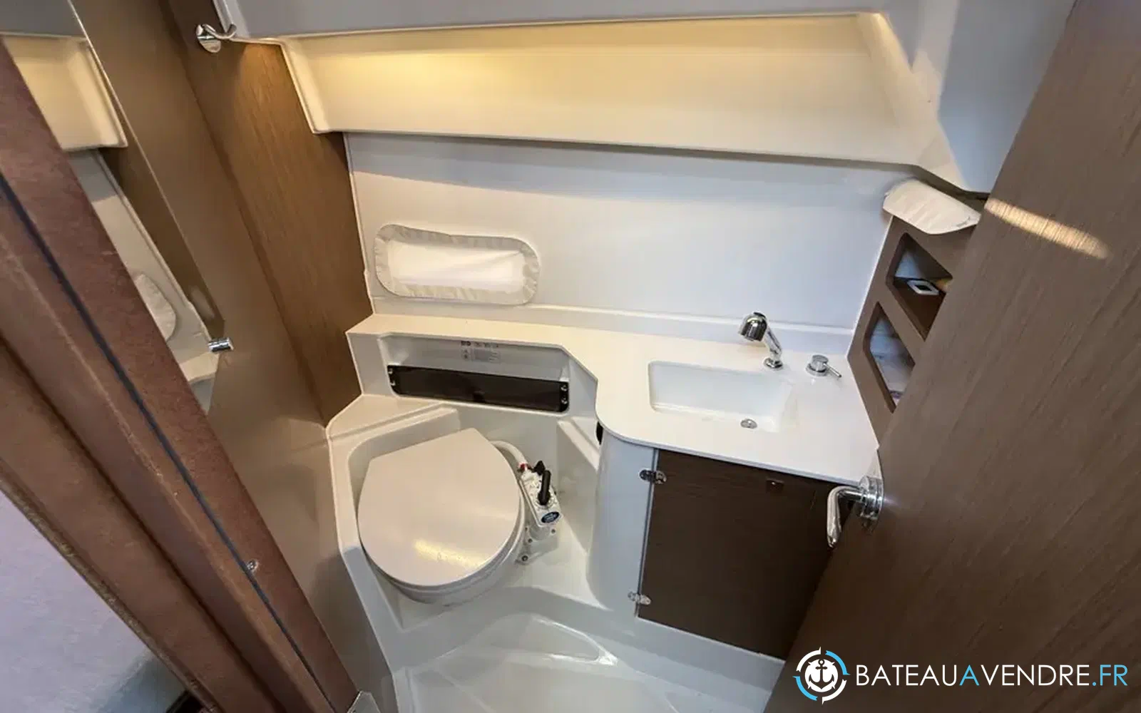 slider 19 Beneteau Antares 9 OB
