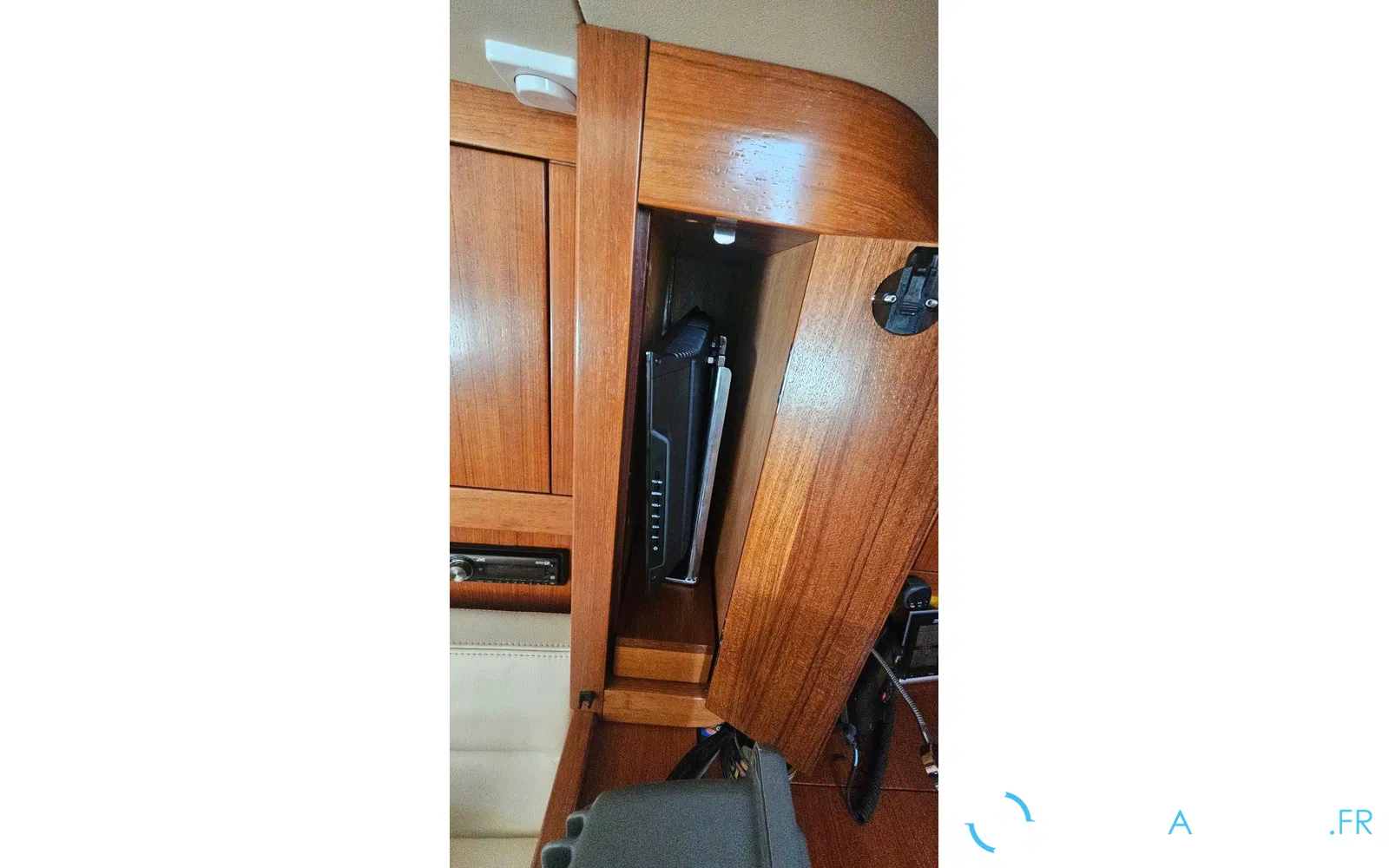 slider 36 Sunbeam 53