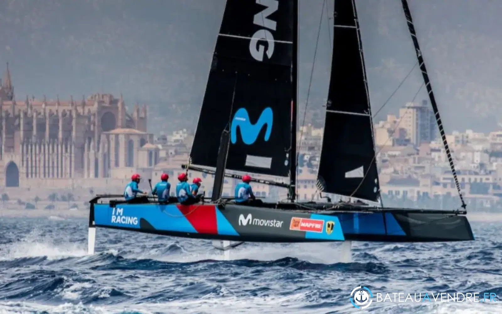 slider 2 Catamaran GC 32 MOVISTAR