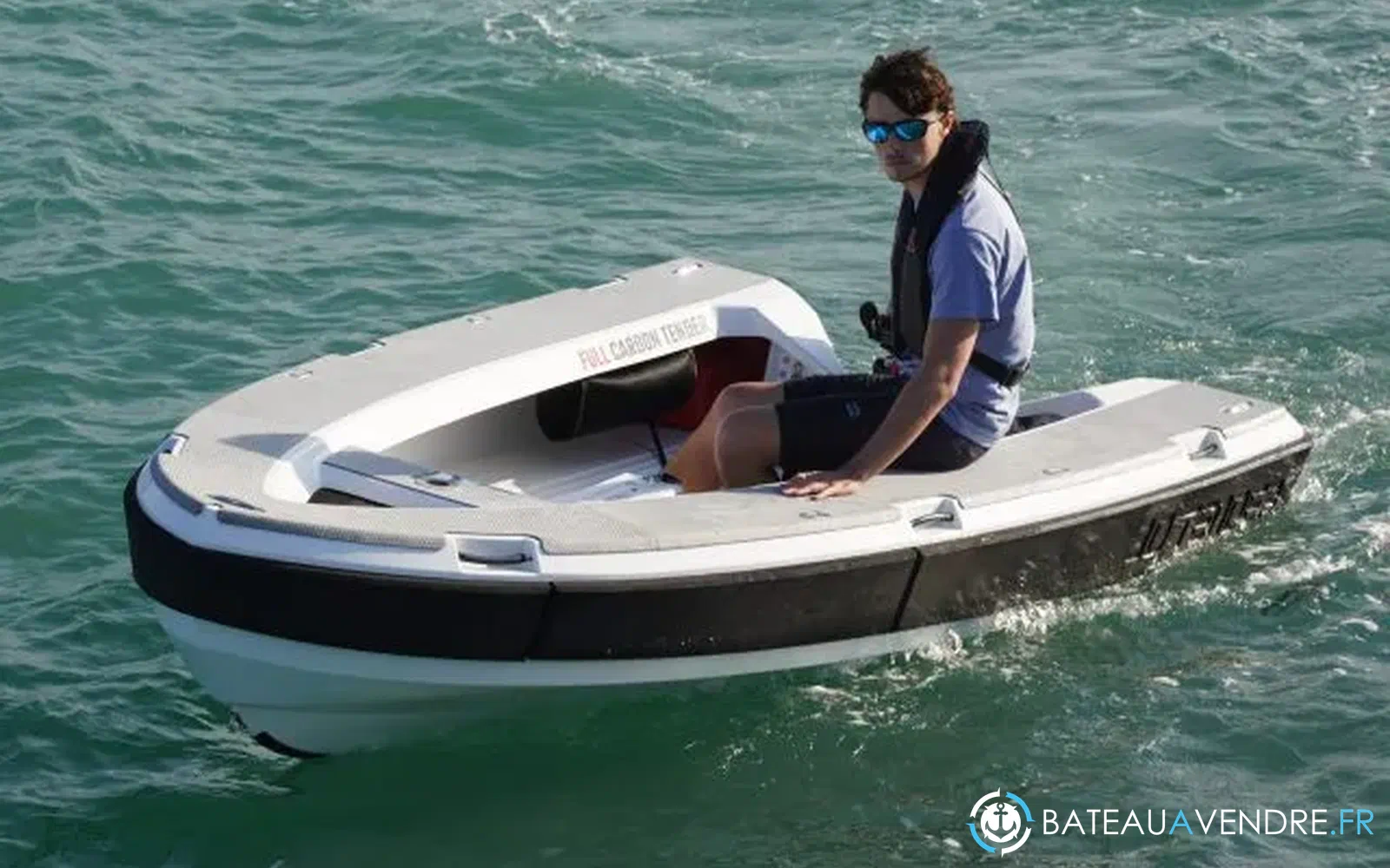 slider 7 3D Tender REEF CARBONE 280