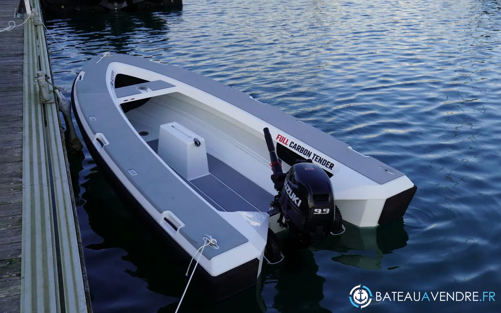 slider 4 3D Tender REEF CARBONE 320