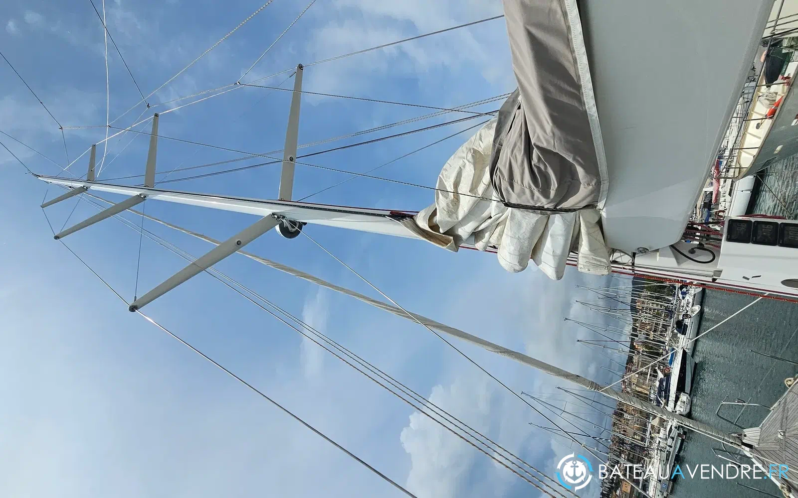 slider 24 Soto 62 Albatros