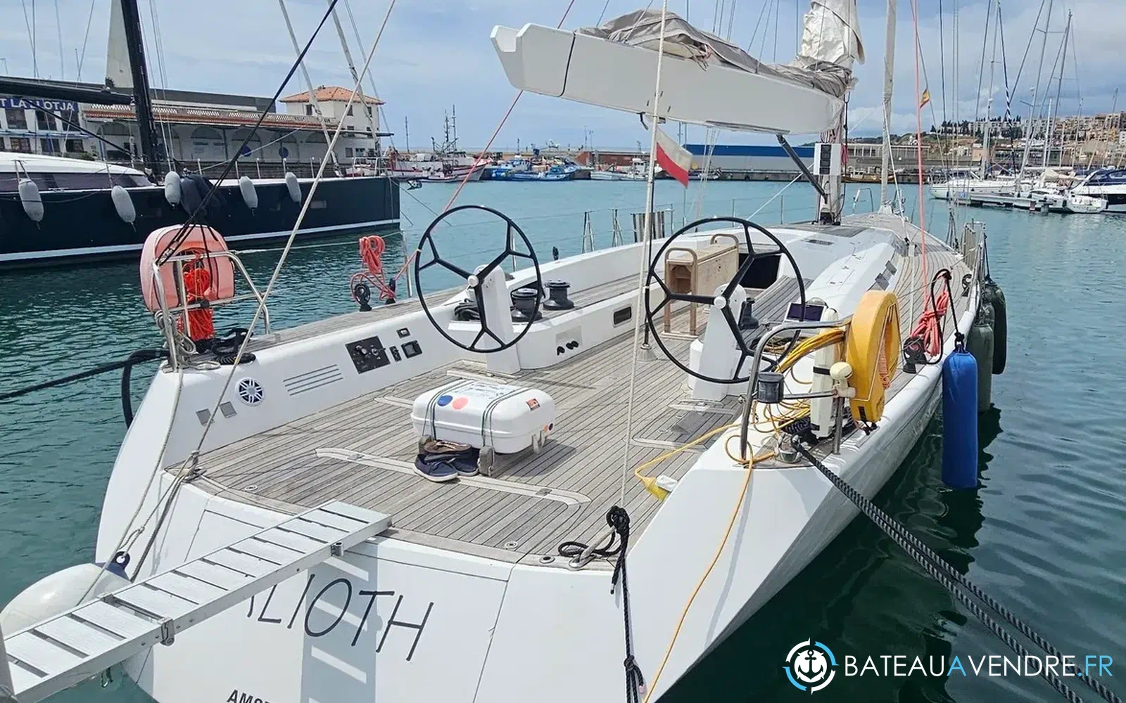 slider 2 Soto 62 Albatros