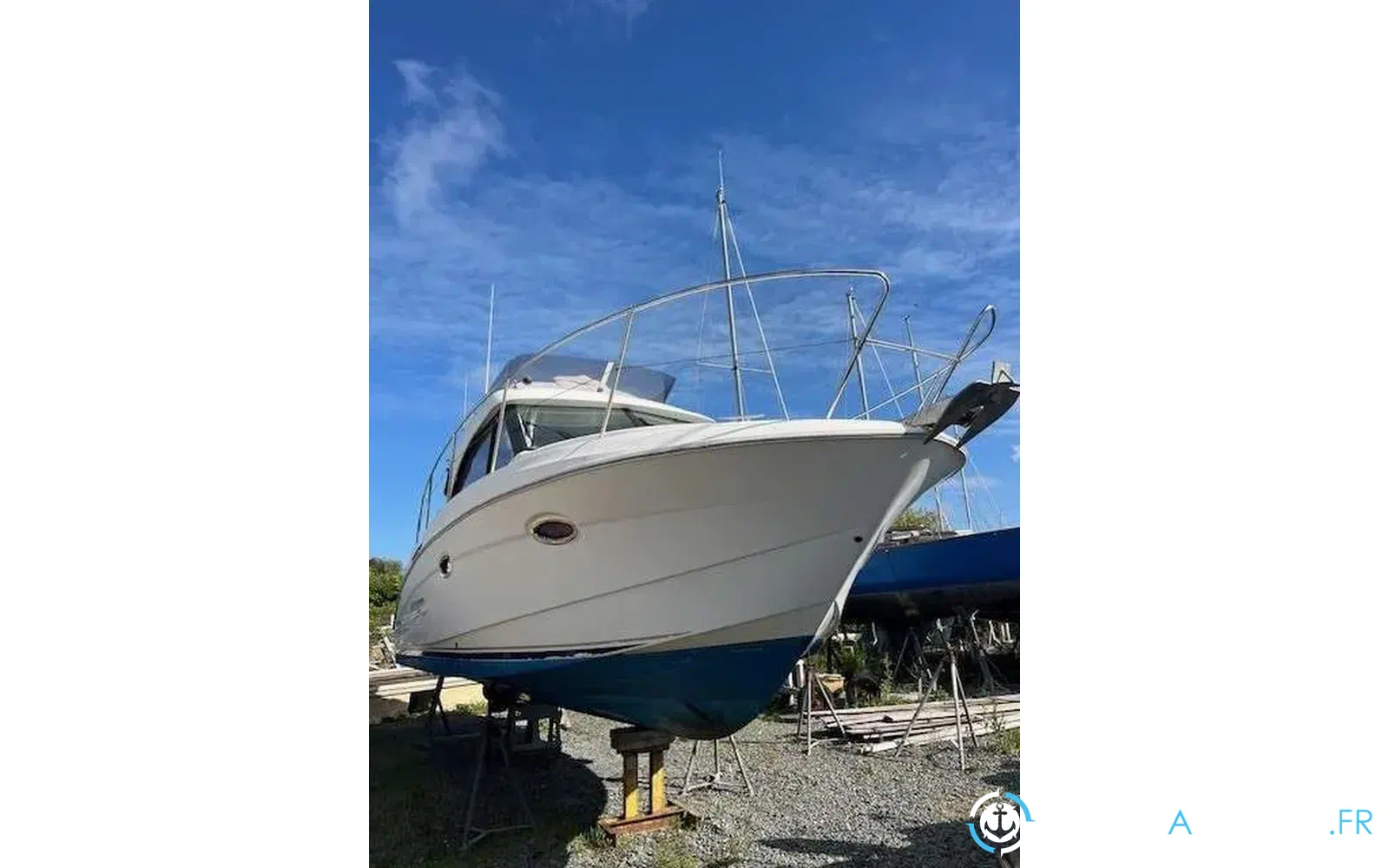 slider 1 Beneteau Antares 30