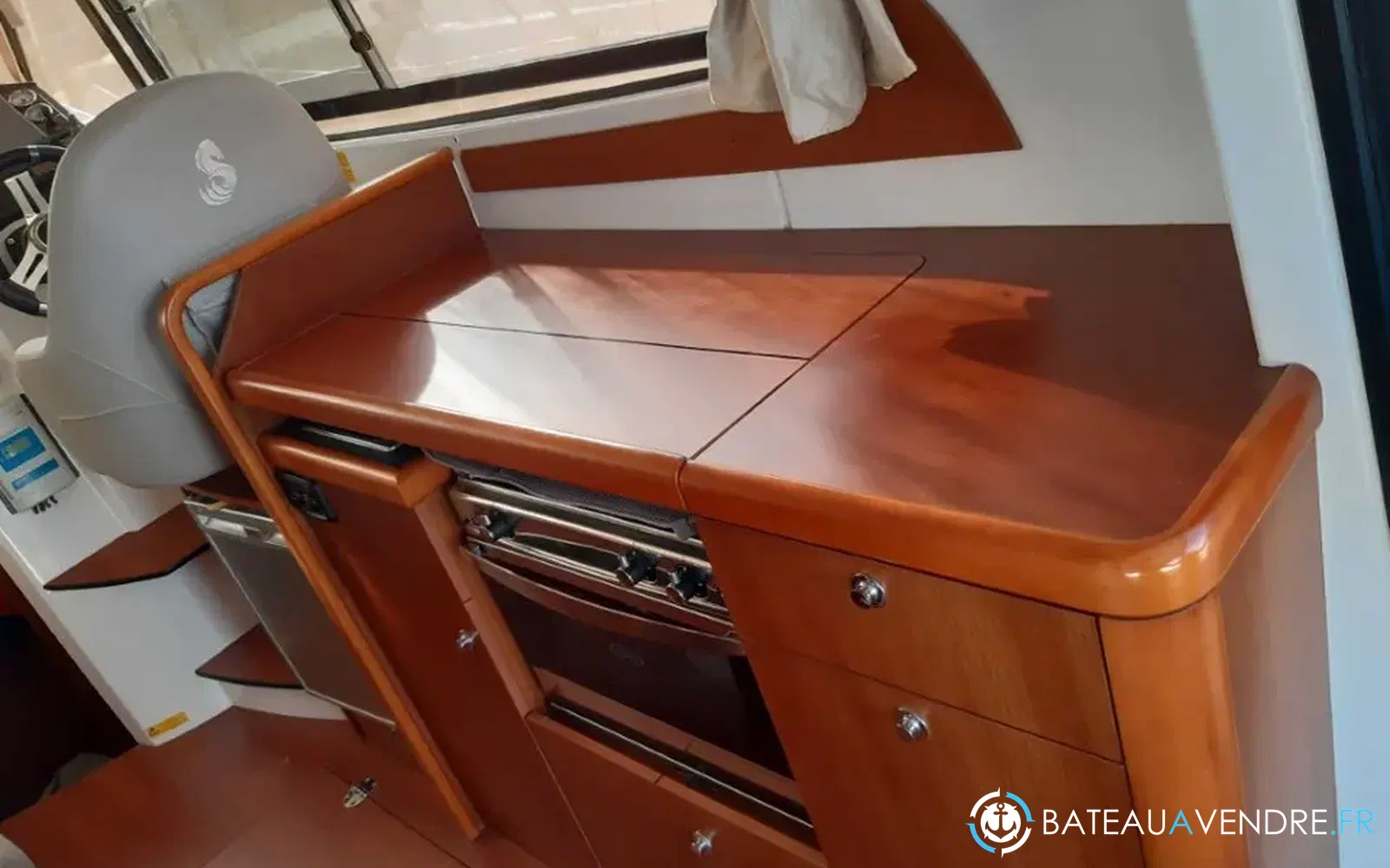 slider 12 Beneteau Antares 30