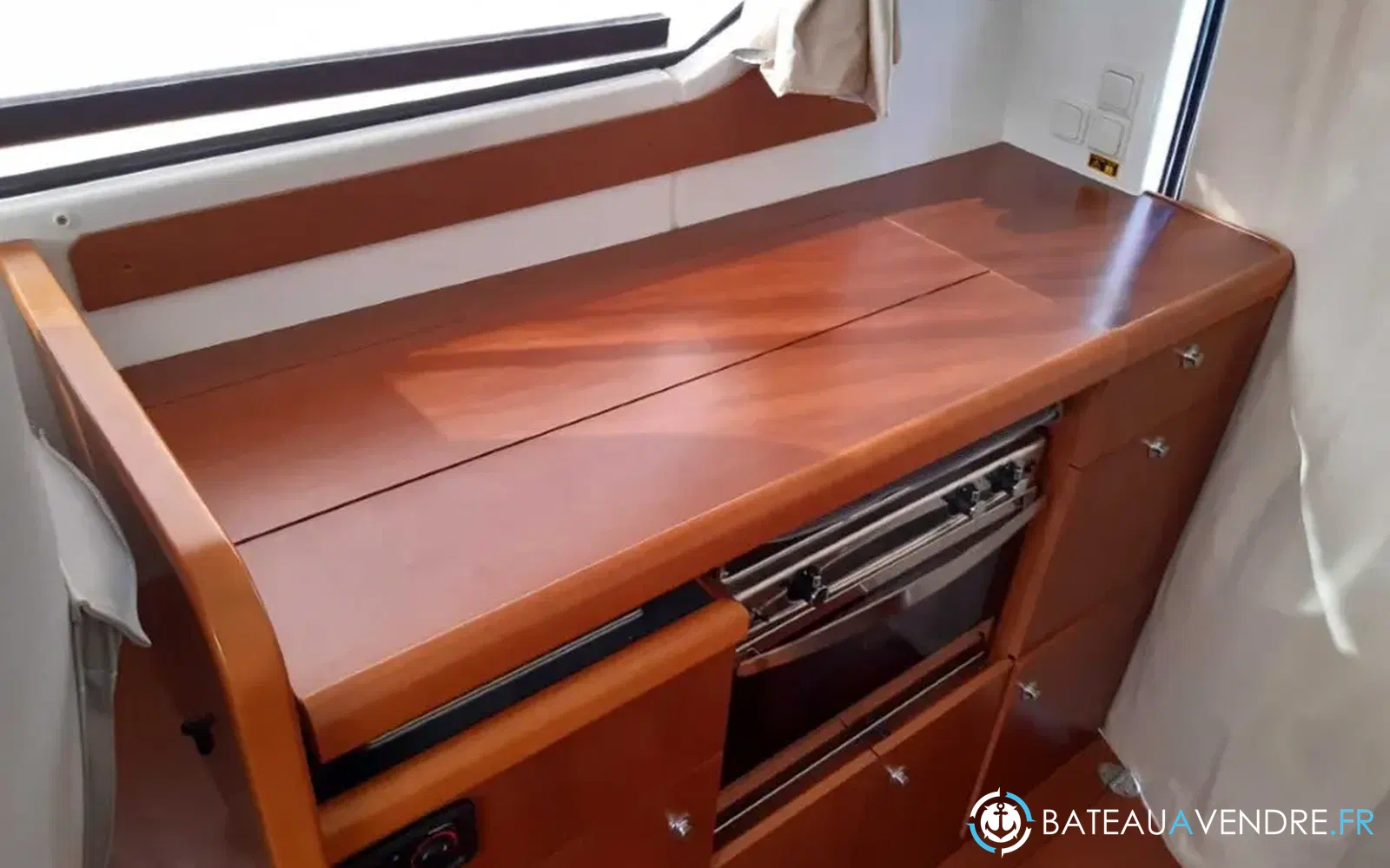 slider 13 Beneteau Antares 30
