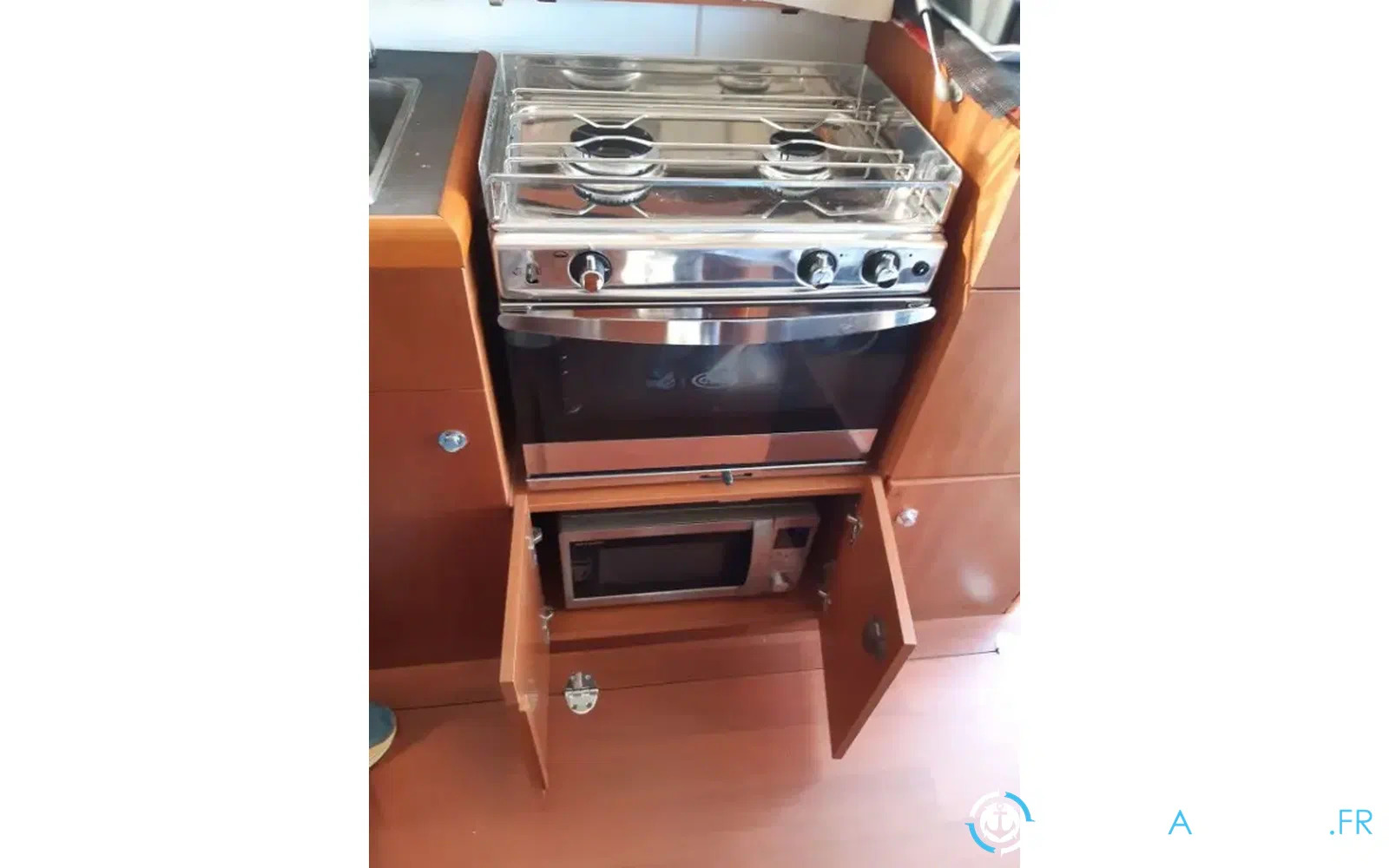 slider 15 Beneteau Antares 30