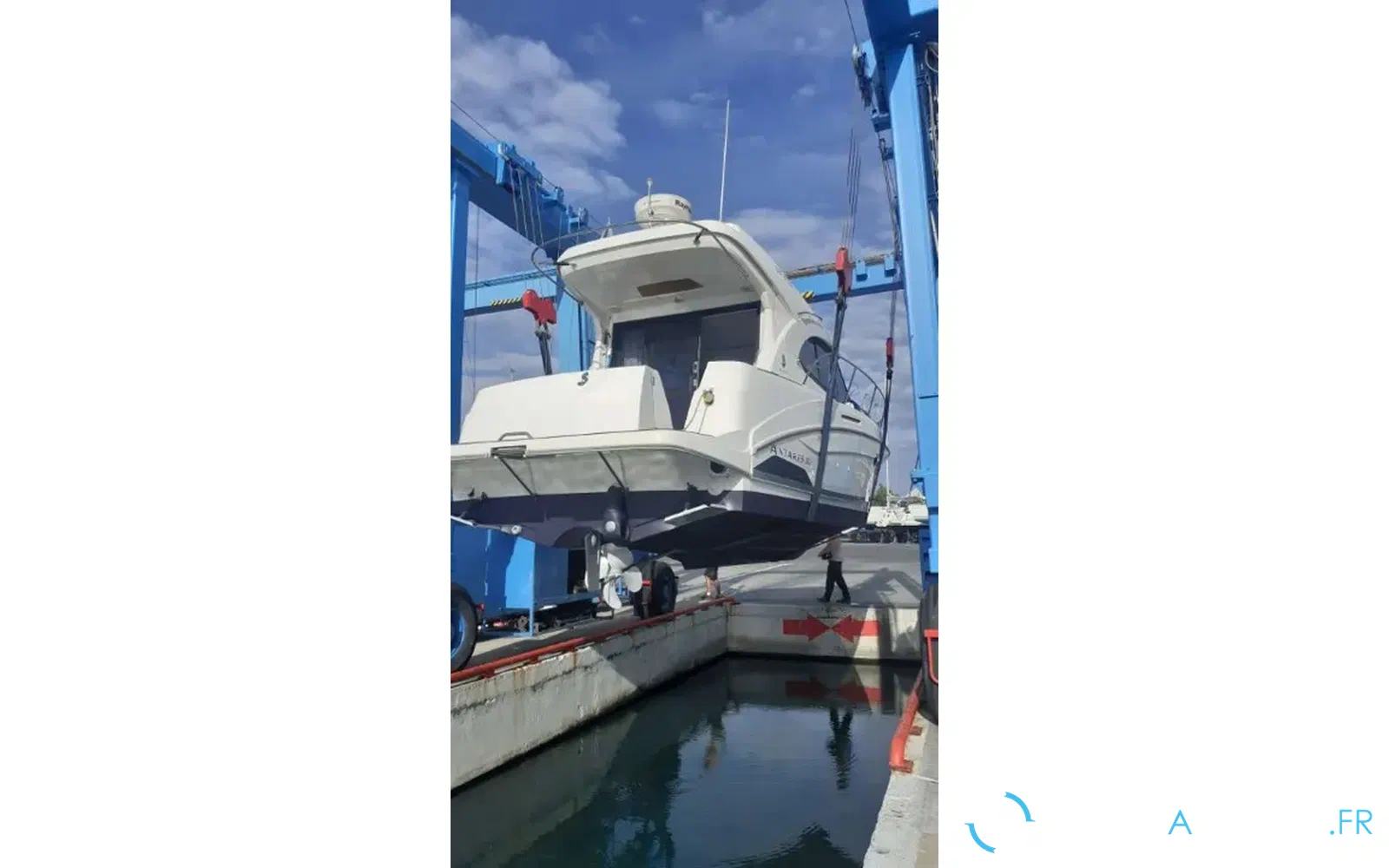 slider 5 Beneteau Antares 30