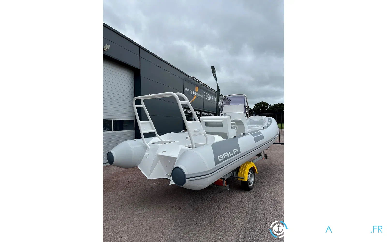 slider 3 Gala Boats V580 Deluxe
