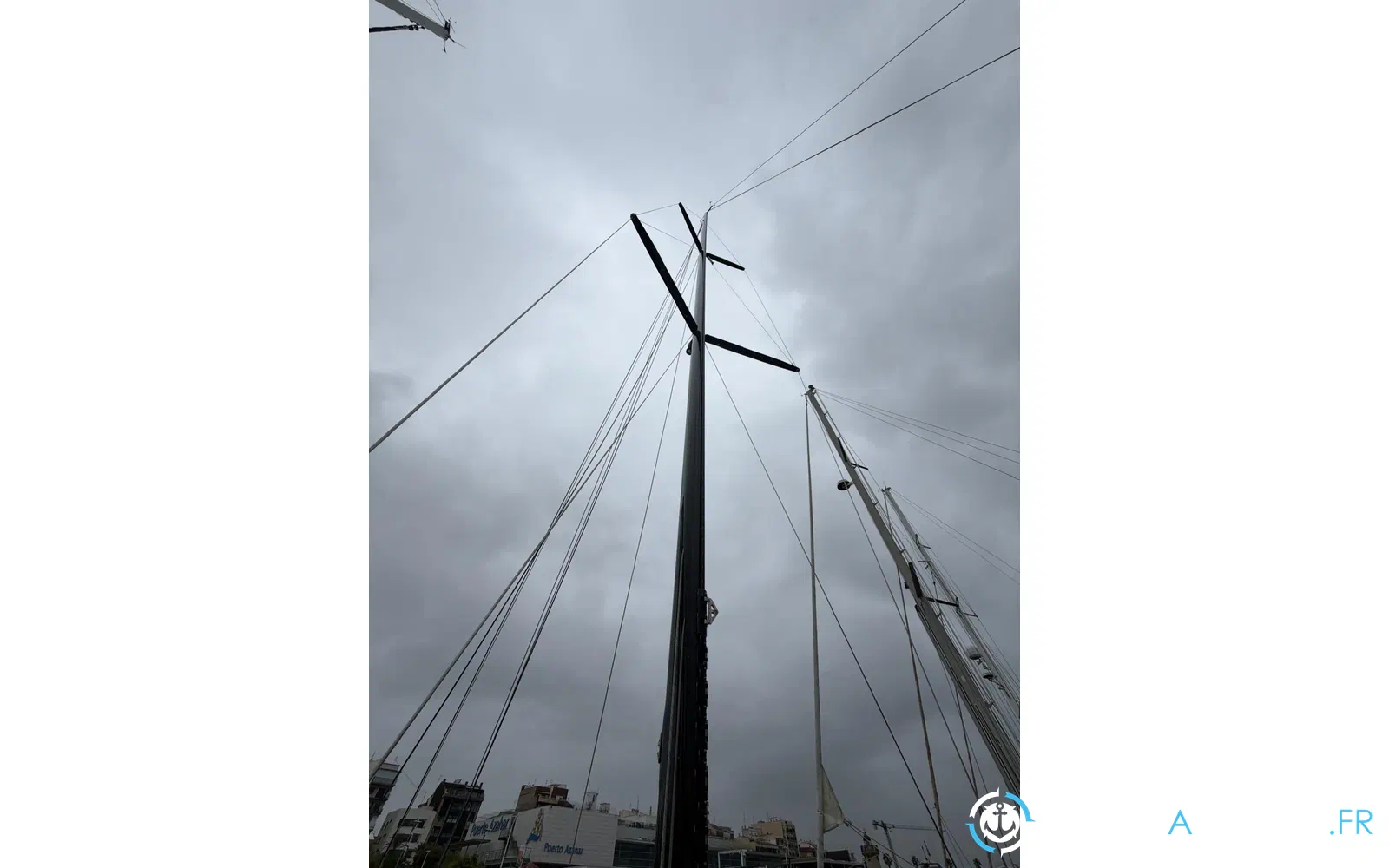 slider 12 Sly Yachts 47 AVIS