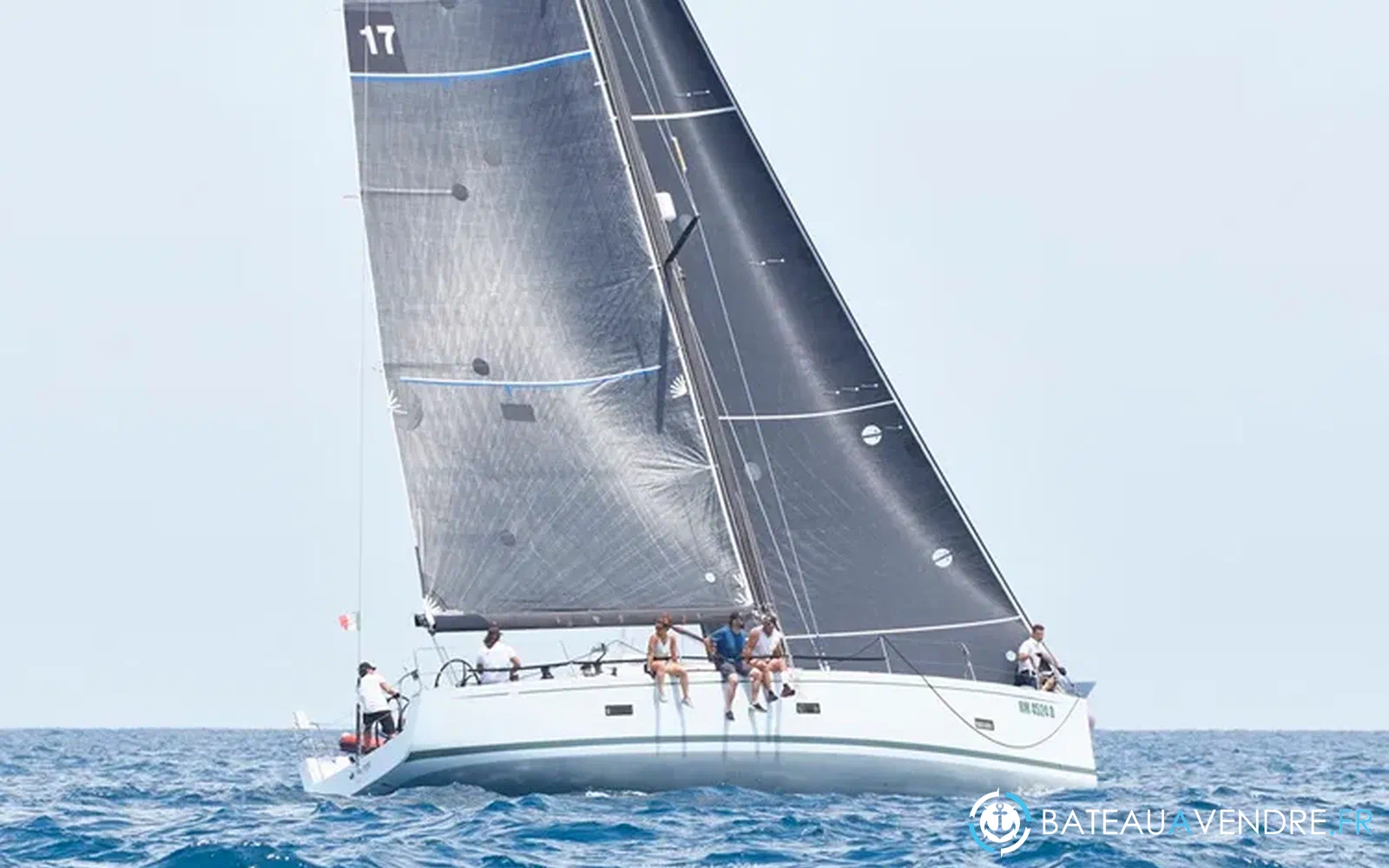 slider 6 Sly Yachts 47 AVIS