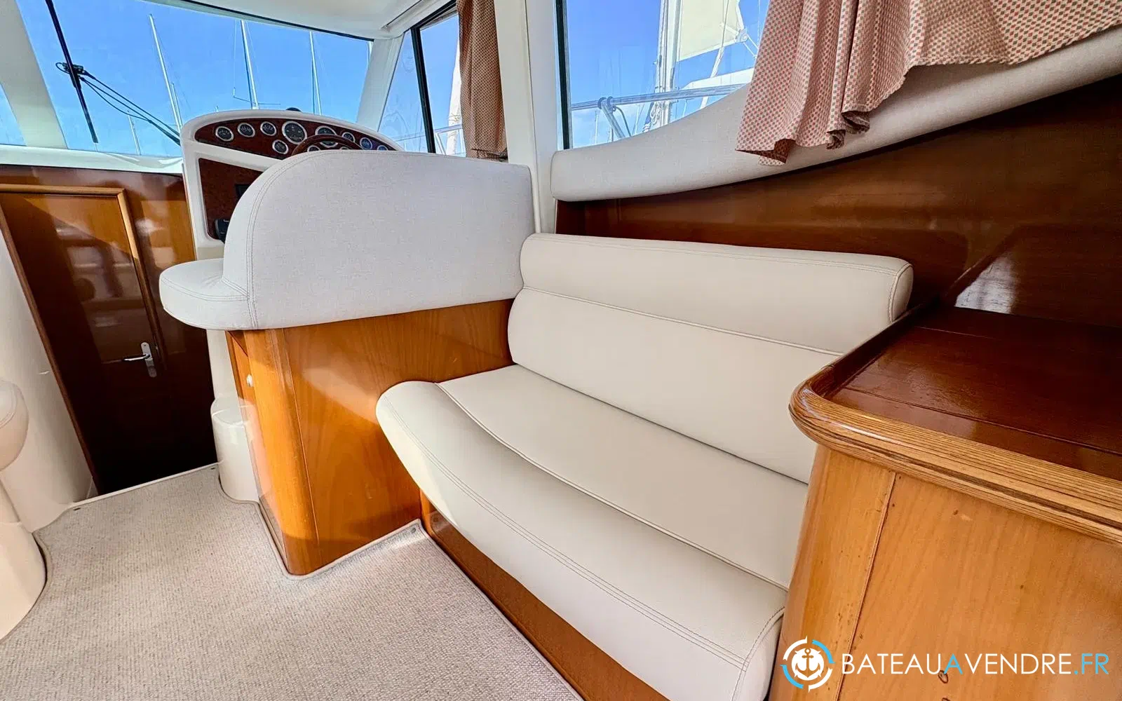 slider 14 Jeanneau Prestige 32 Fly