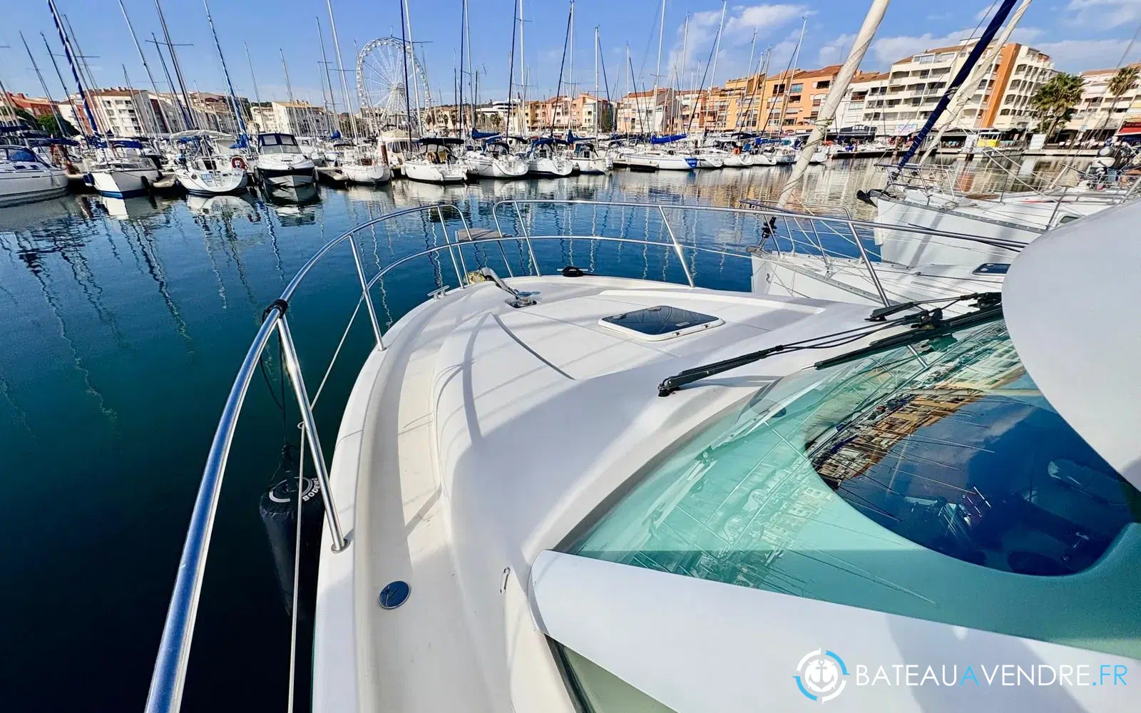 slider 5 Jeanneau Prestige 32 Fly