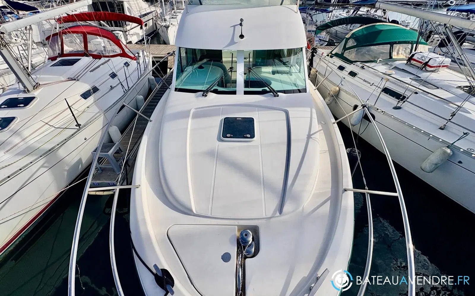 slider 8 Jeanneau Prestige 32 Fly