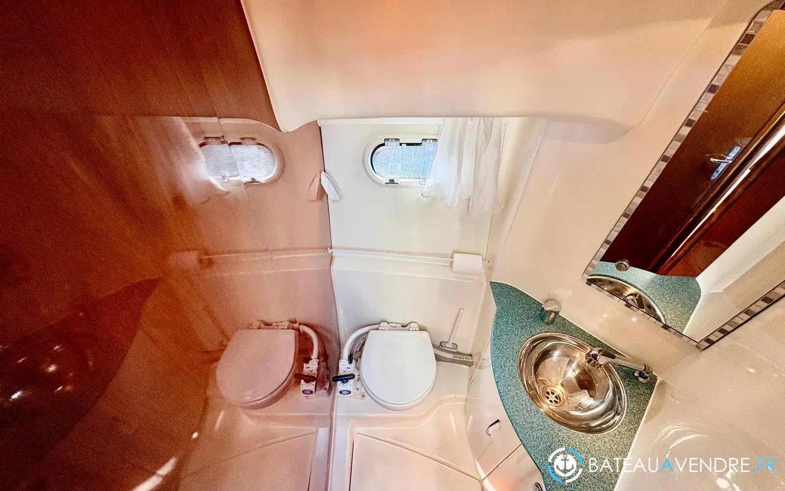 slider 24 Jeanneau Prestige 32 Fly