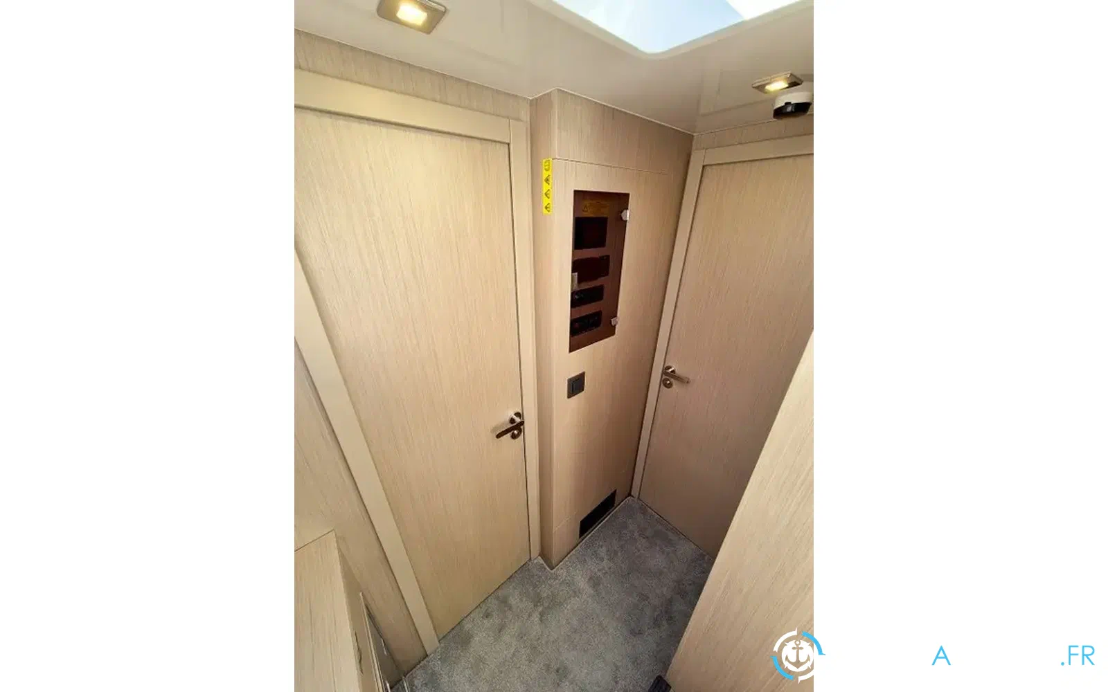 slider 15 Jeanneau DB 37