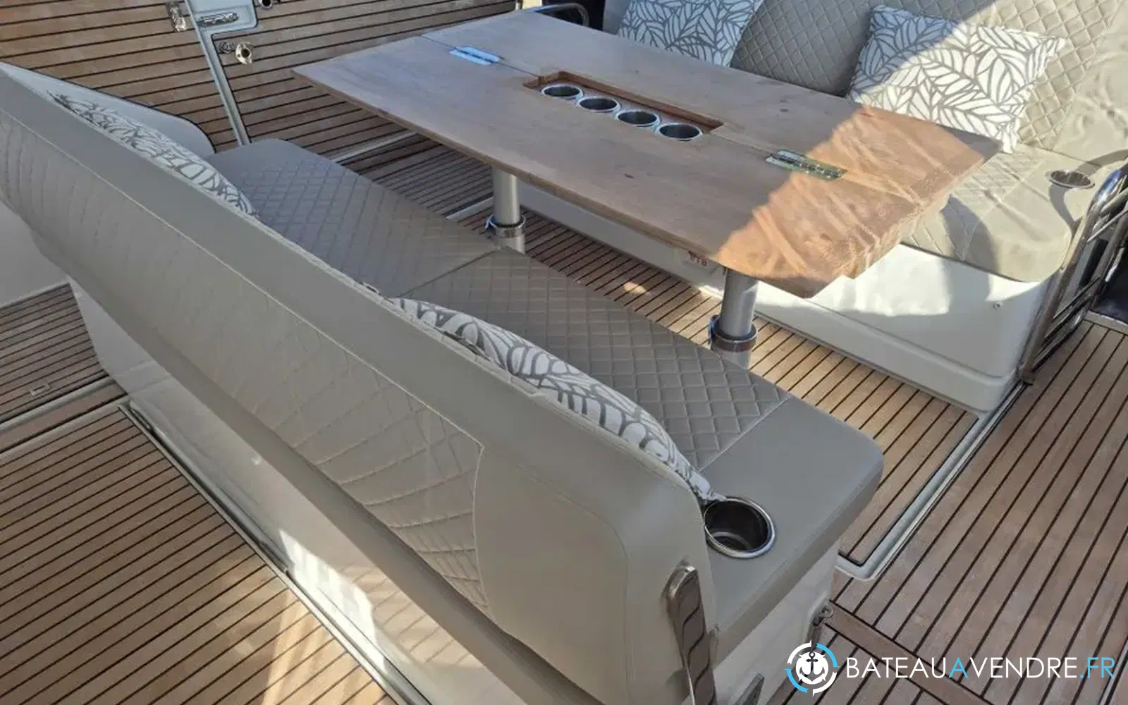 slider 24 Jeanneau DB 37